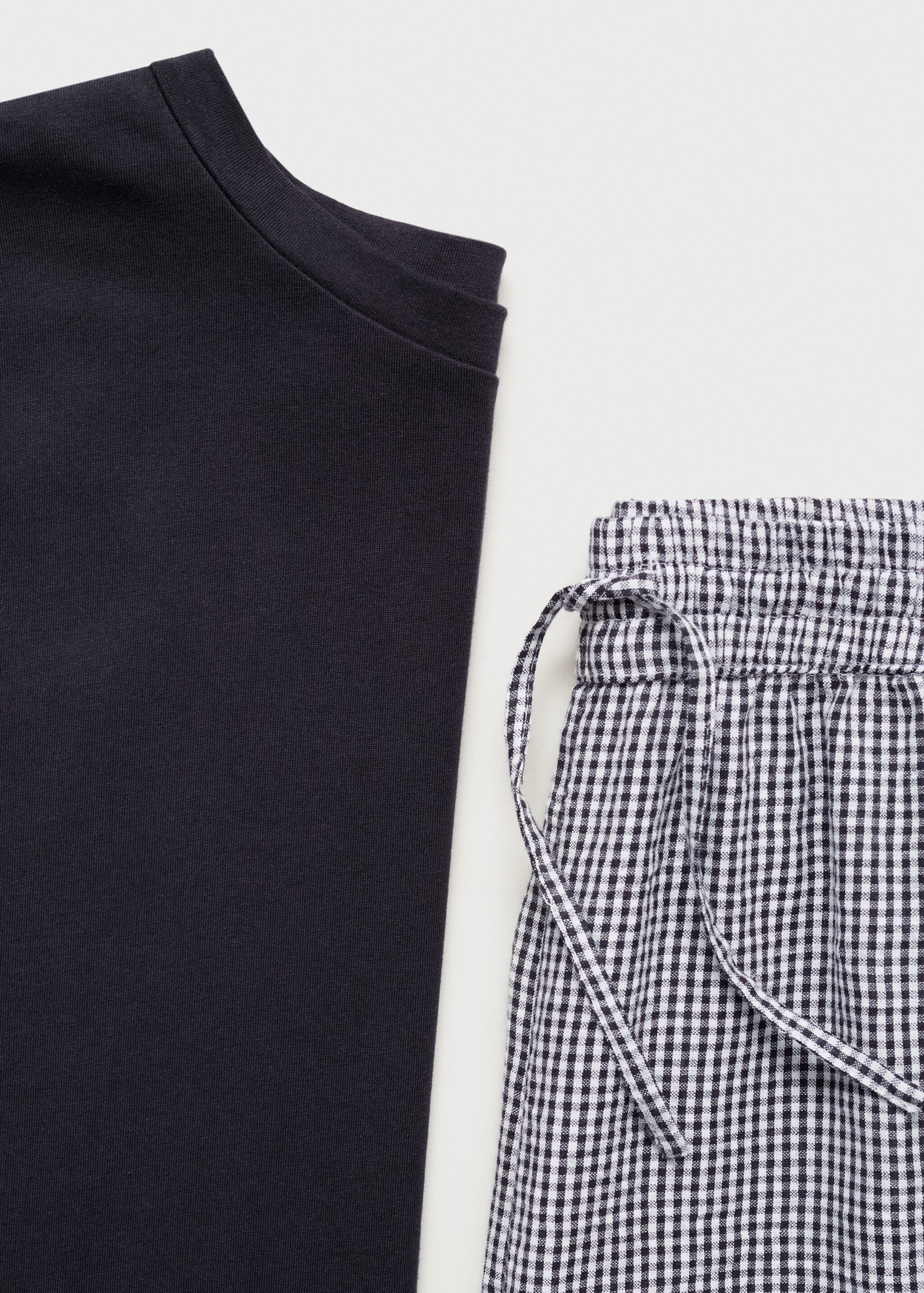 Two-piece cotton pyjamas - Details of the article 0, Dark Navy. Ref: 77080574-00.