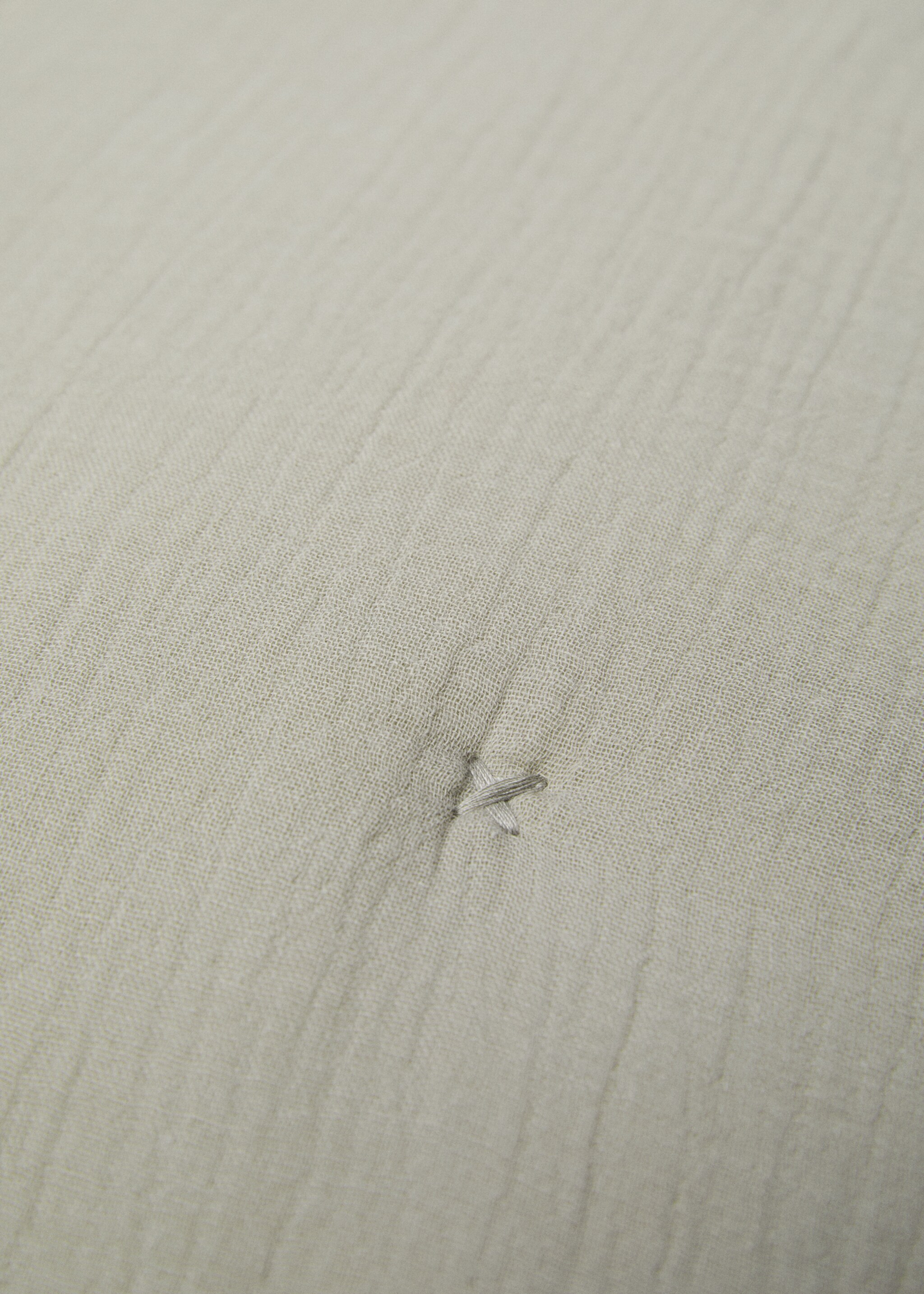 Padded cotton cushion case - Details of the article 2, Medium Brown. Ref: 77080580-00.