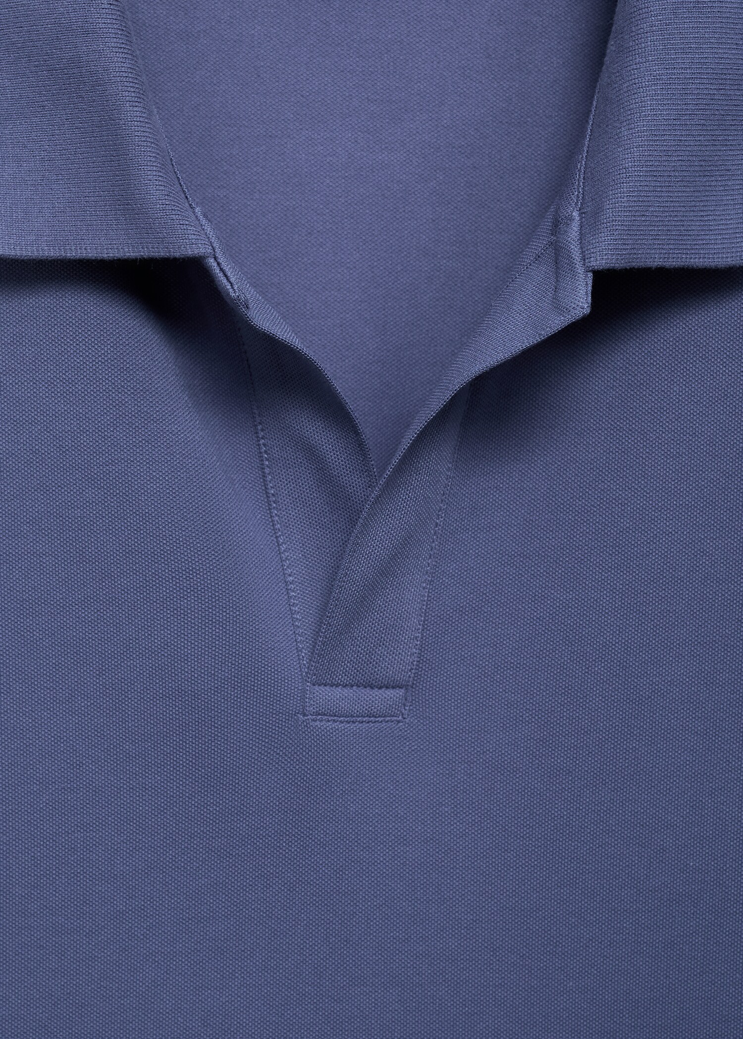 Slim Fit-Poloshirt aus Baumwoll-Piqué - Detail des Artikels 8