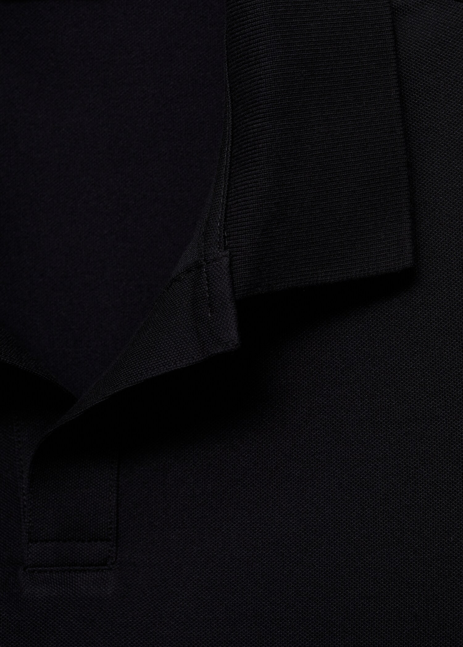 Slim Fit-Poloshirt aus Baumwoll-Piqué - Detail des Artikels 8
