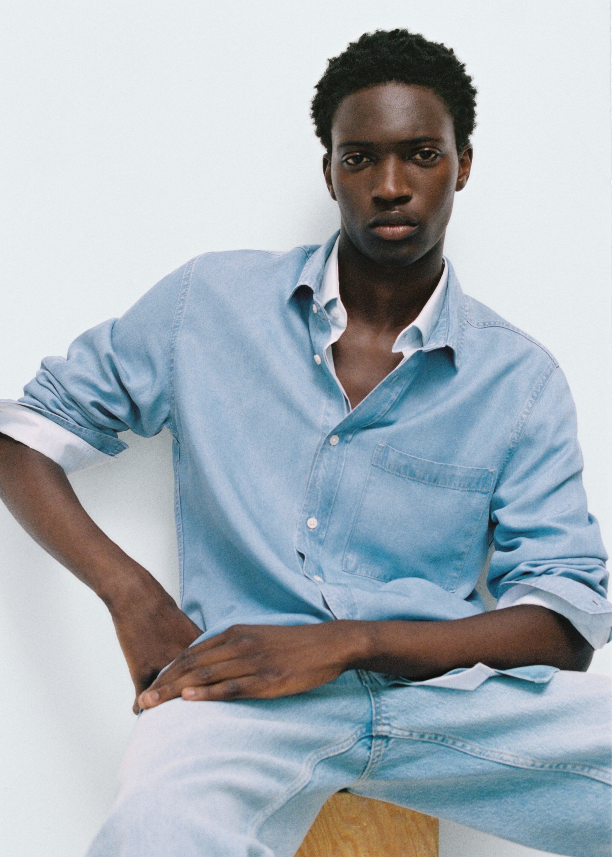 Regular-fit 100% Tencel shirt - Details of the article 5, Light Blue. Ref: 77080590-00.