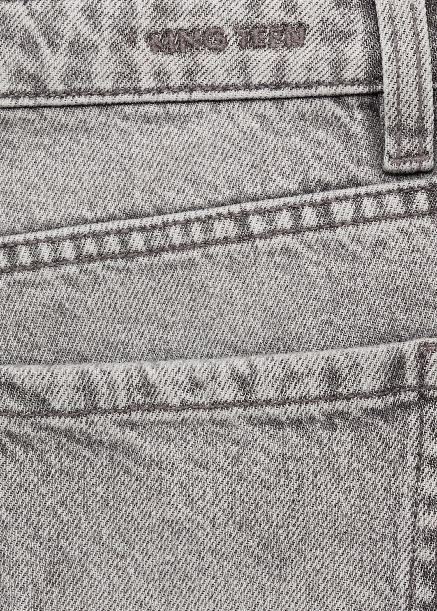Perlenbestickte Shorts - Detail des Artikels 0