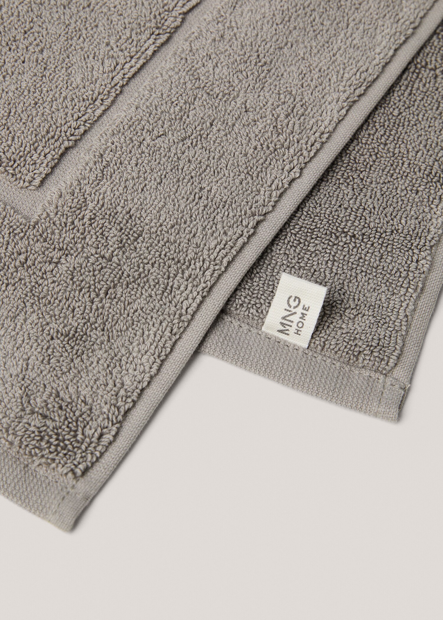 100% cotton bath mat - Details of the article 2
