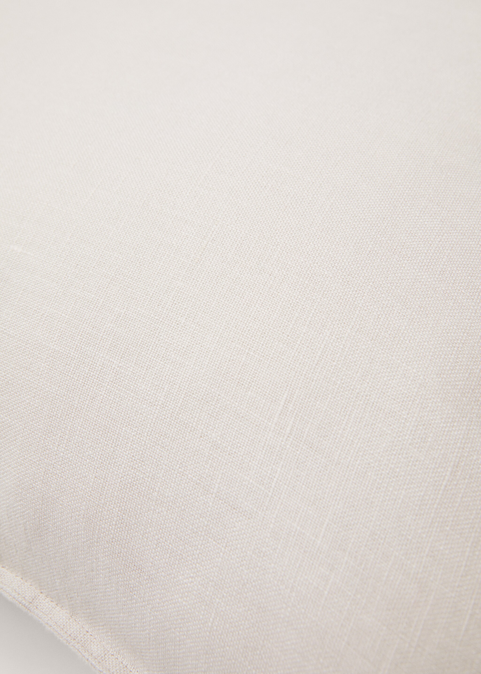 100% linen cushion cover 70x90cm - Details of the article 3, Sand. Ref: 77081013-00.