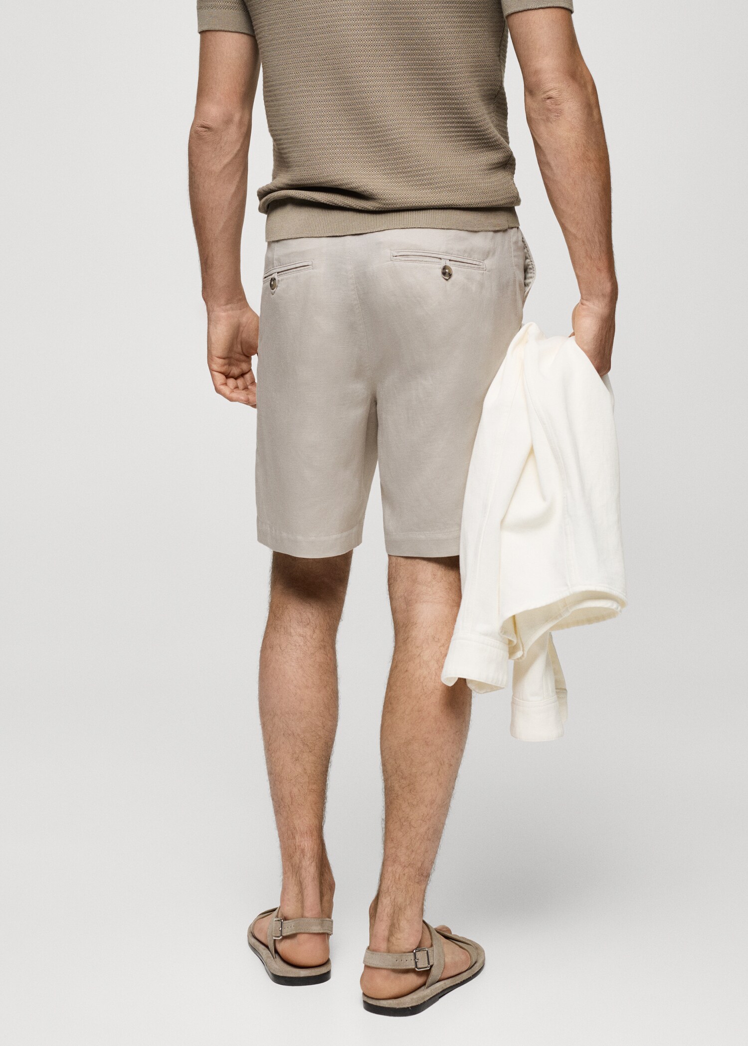 Tencel™ linen shorts with drawstring - Reverse of the article