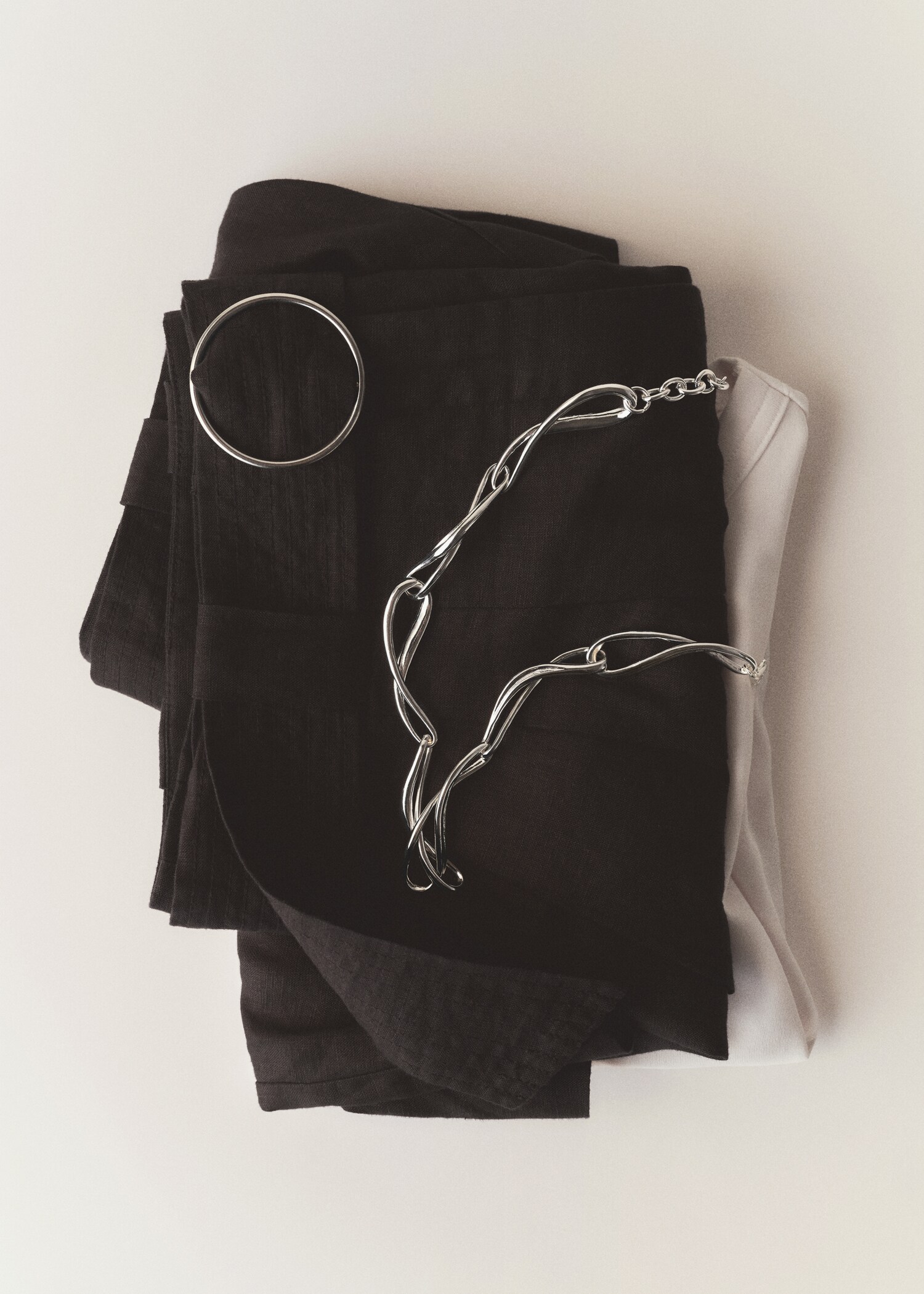 Collana maglie asimmetriche - Dettaglio dell'articolo 7