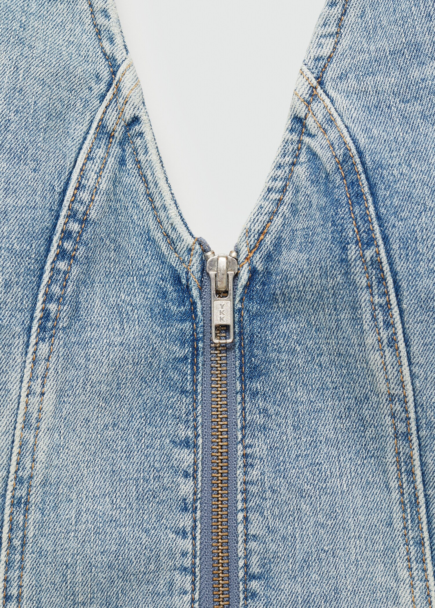 Top vaquero cuello halter - Detalle del artículo 8