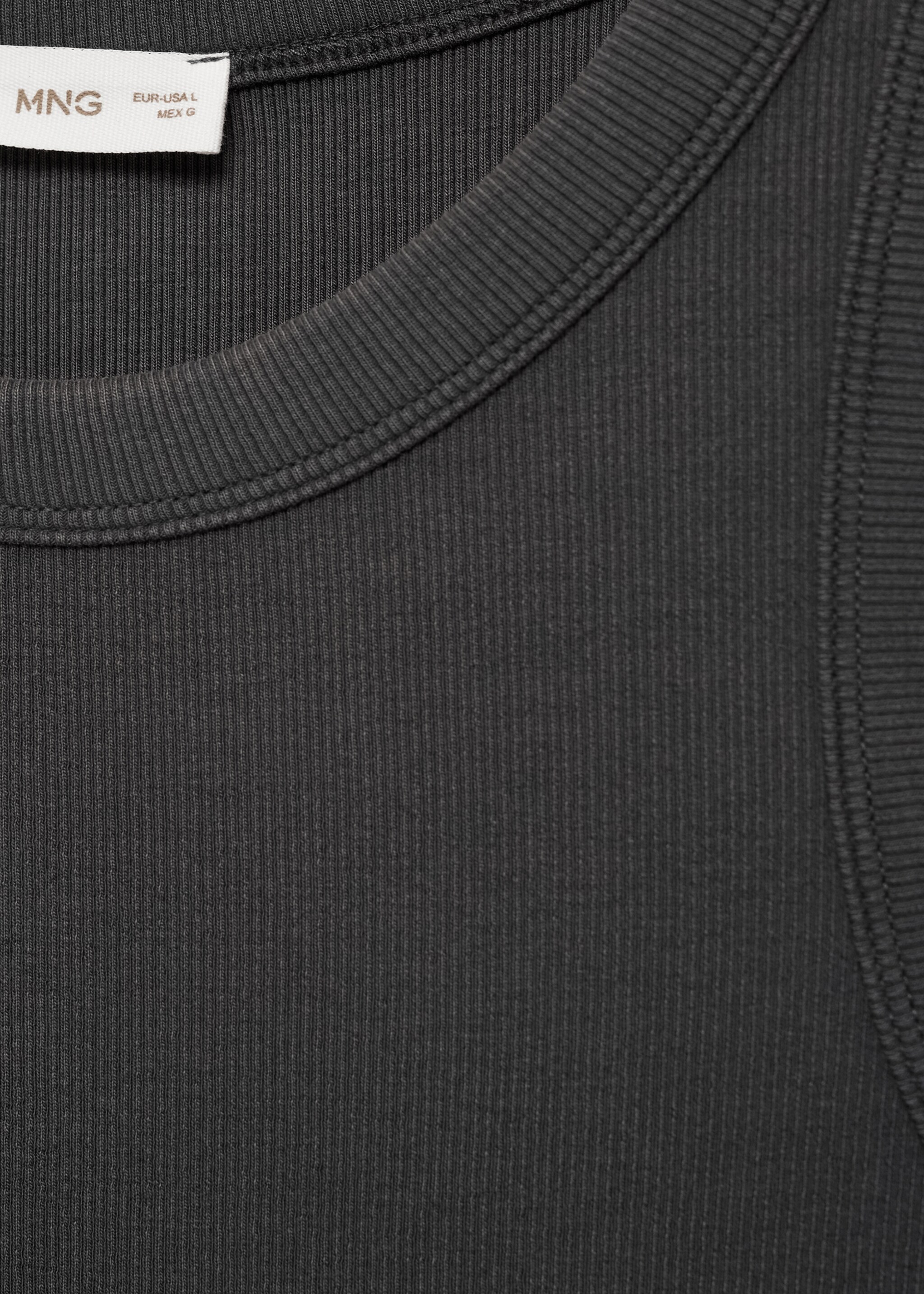 Robe longue fendue - Détail de l'article 8