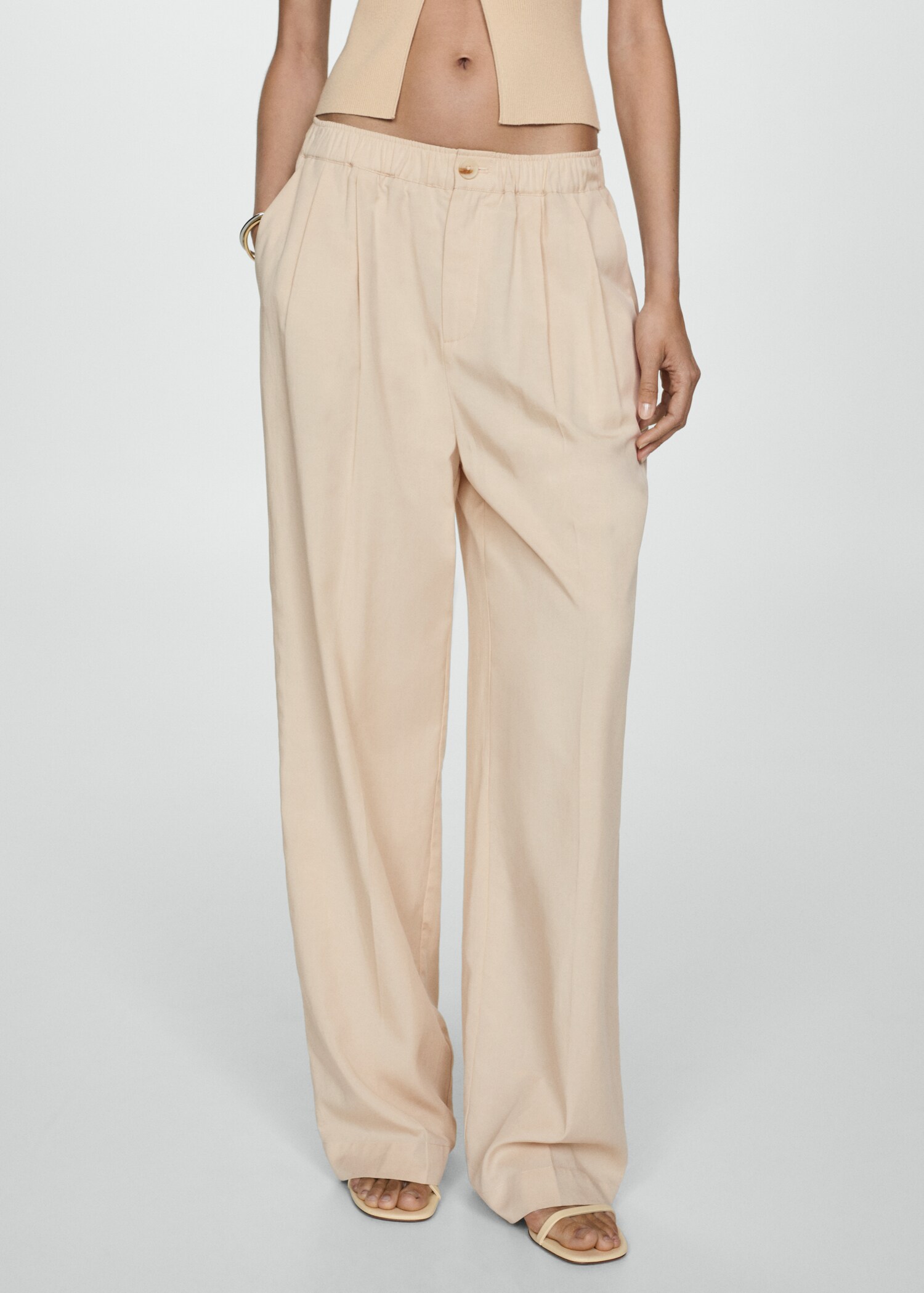 Lyocell-Hose mit Faltendetails - Mittlere Ansicht