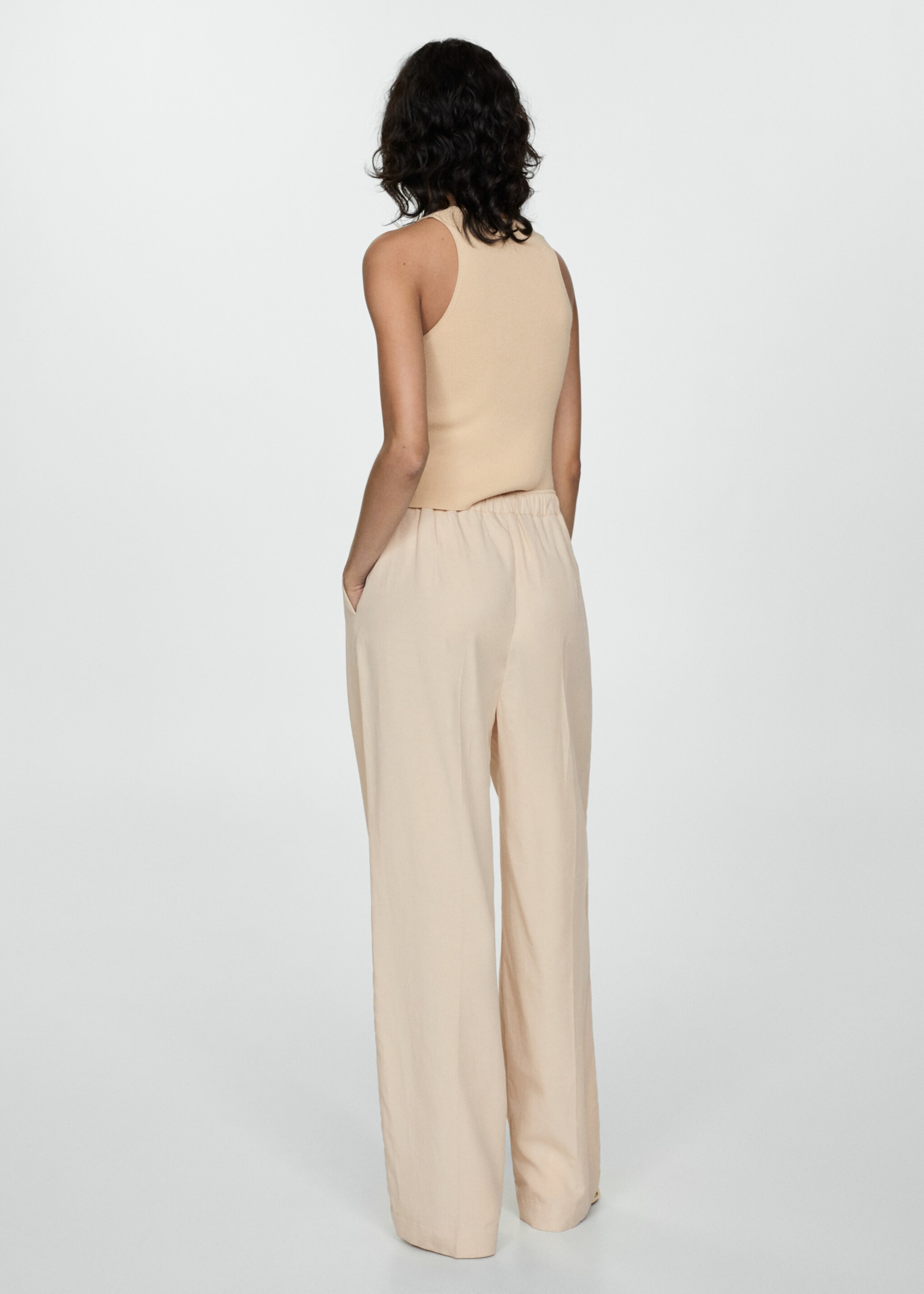 Lyocell pleated trousers - Reverse of the article