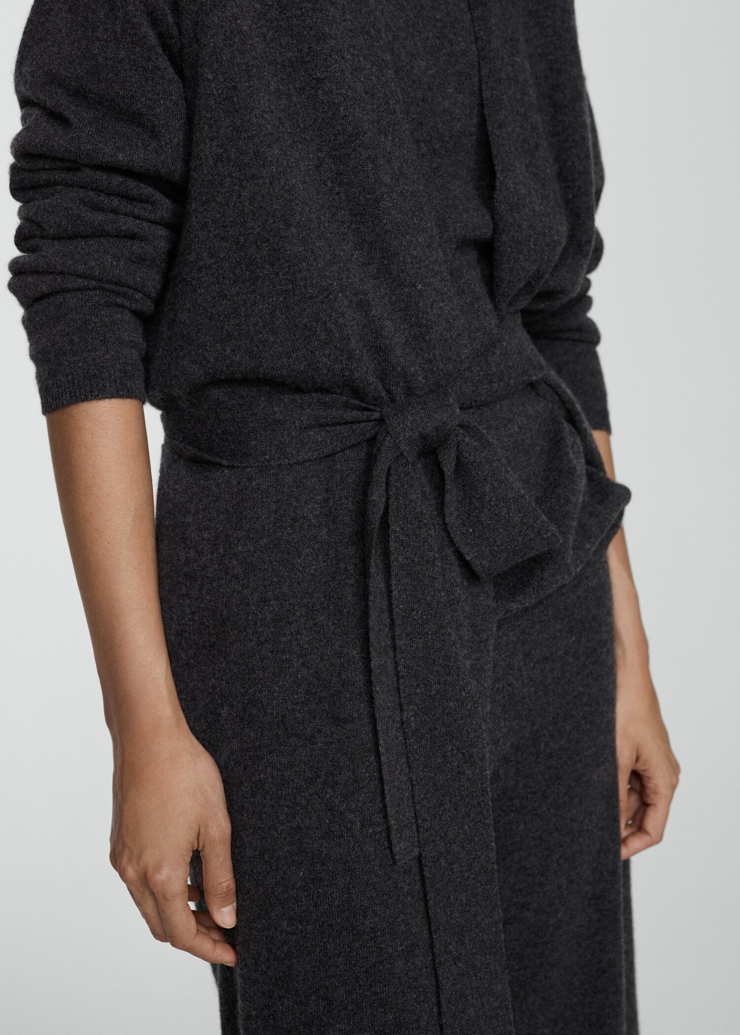 100% cashmere cardigan - Details of the article 2