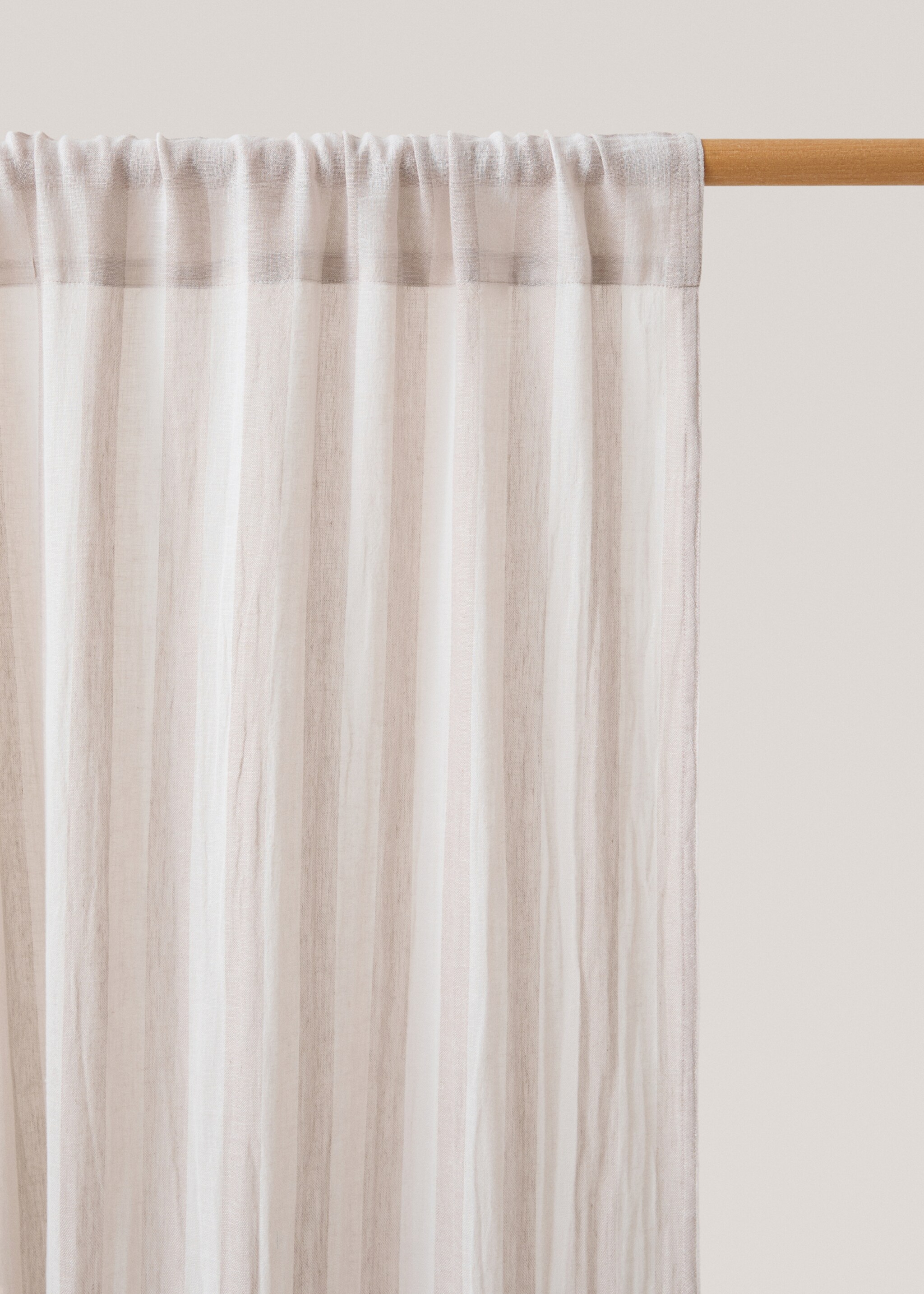Striped linen-blend curtain - Details of the article 3, Sand. Ref: 77083269-00.