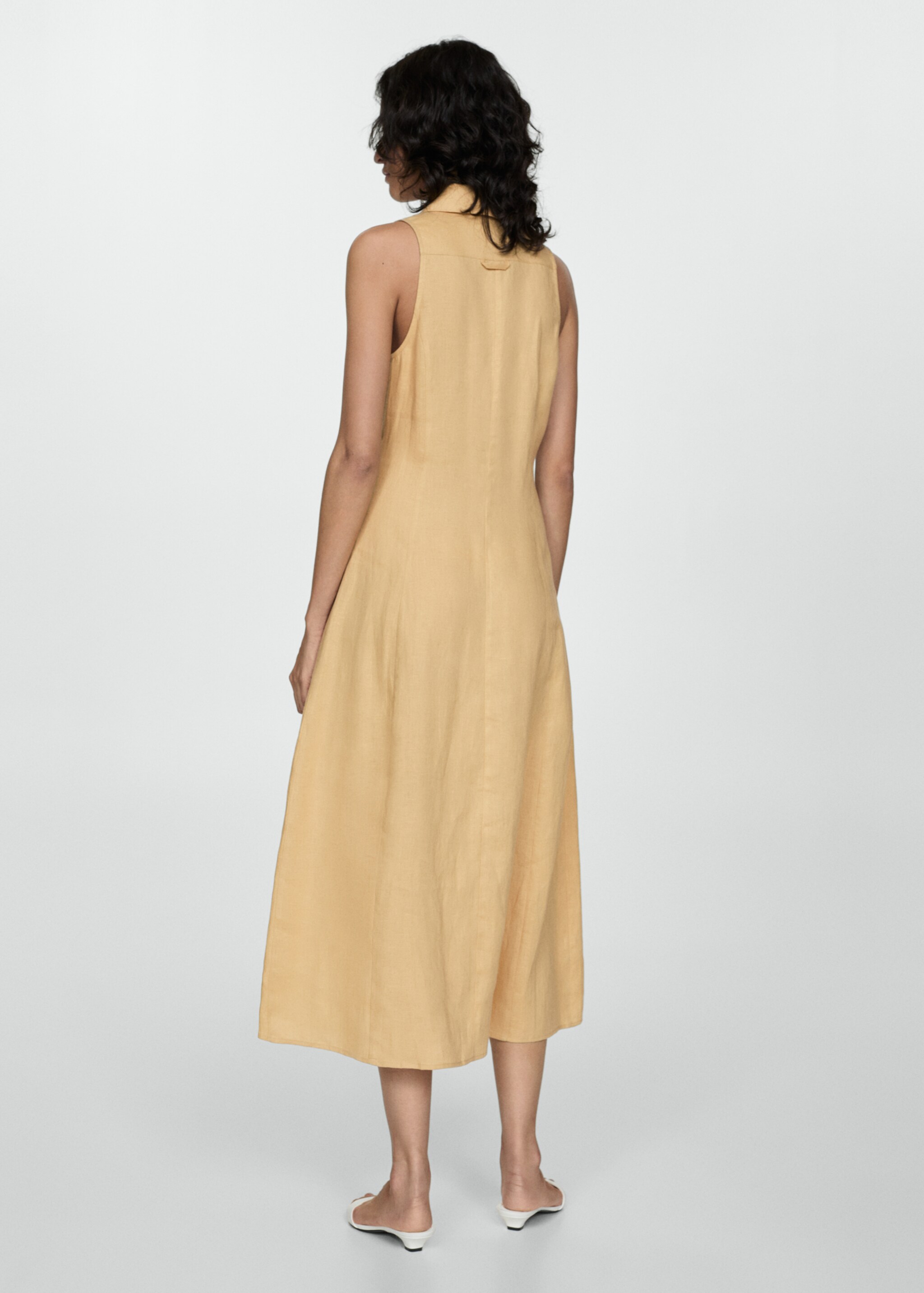 Hemdkleid aus Leinen-Mix - Rückseite des Artikels