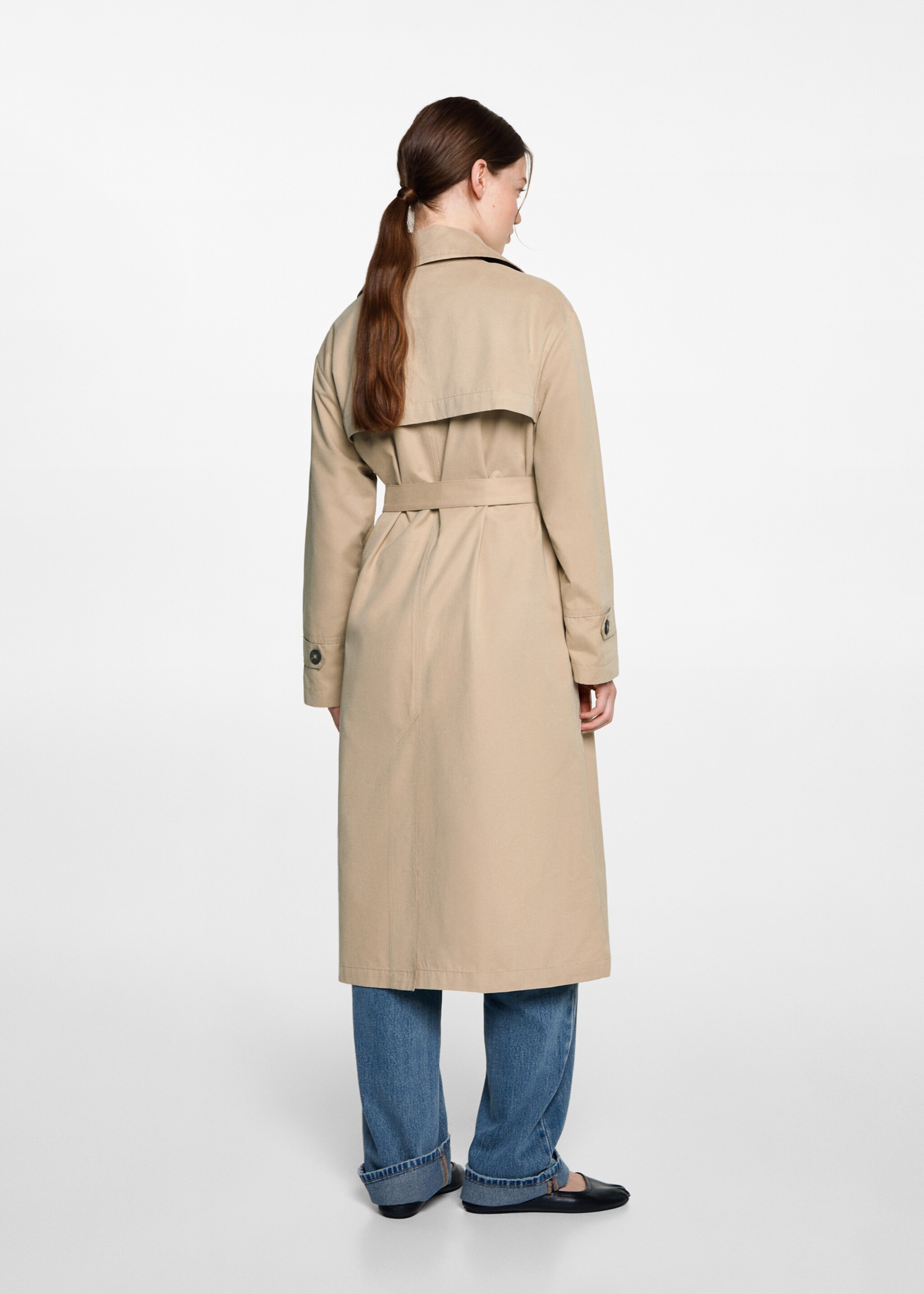 Classic trench coat with belt - Reverse of the article, Beige. Ref: 77083283-00.