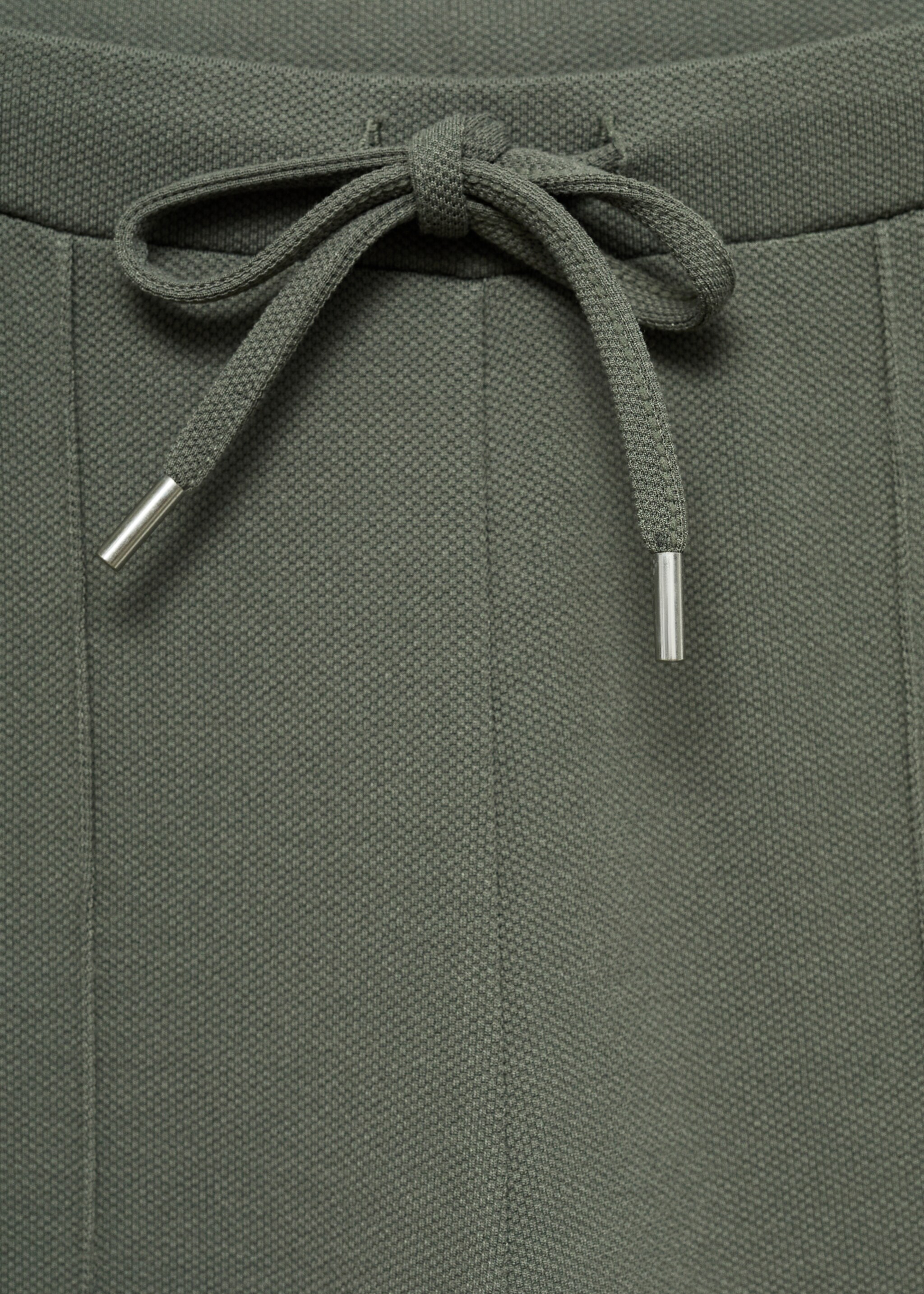 Pantalón jogger costuras - Detalle del artículo 8, Khaki. Ref: 77084014-00.