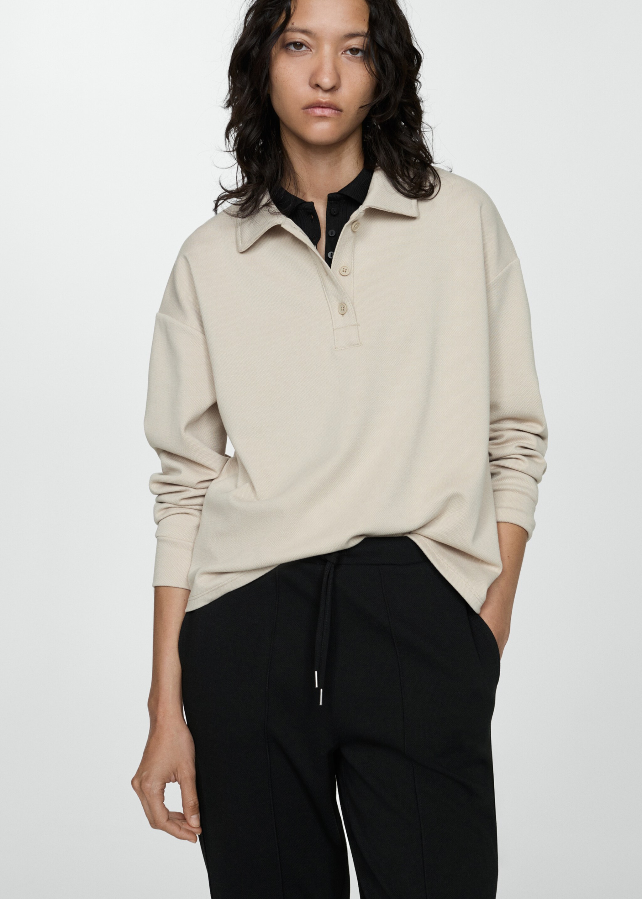 Pantalón jogger costuras - Detalle del artículo 1, Negro. Ref: 77084014-00.