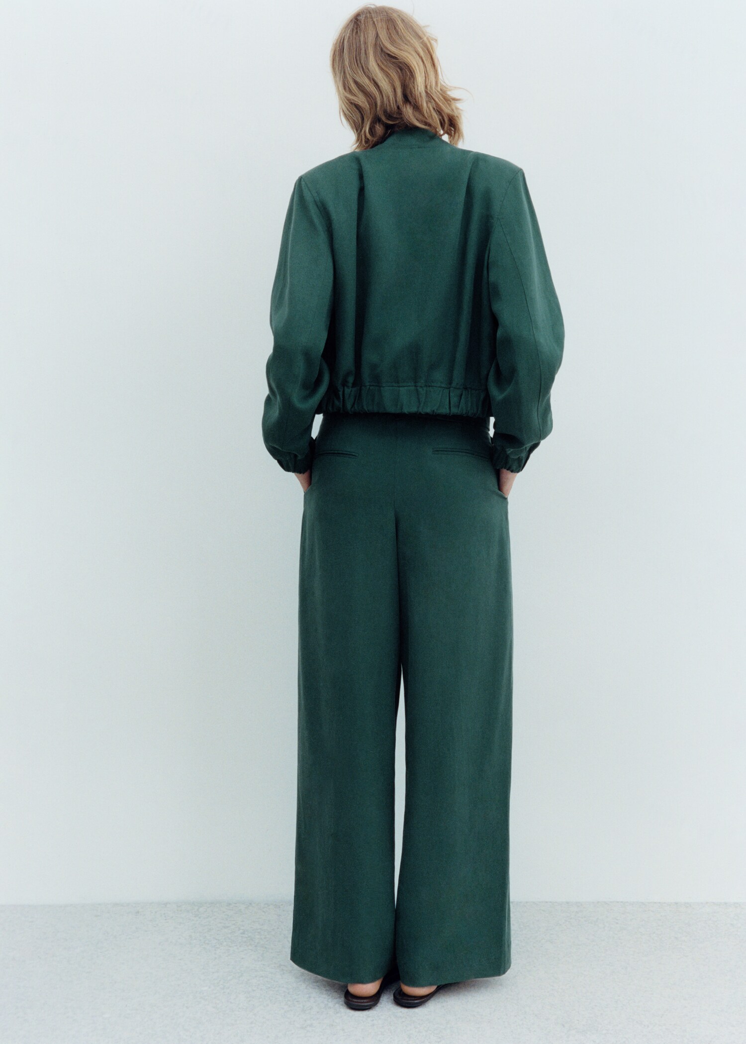 Lyocell trousers with belt - Details of the article 6