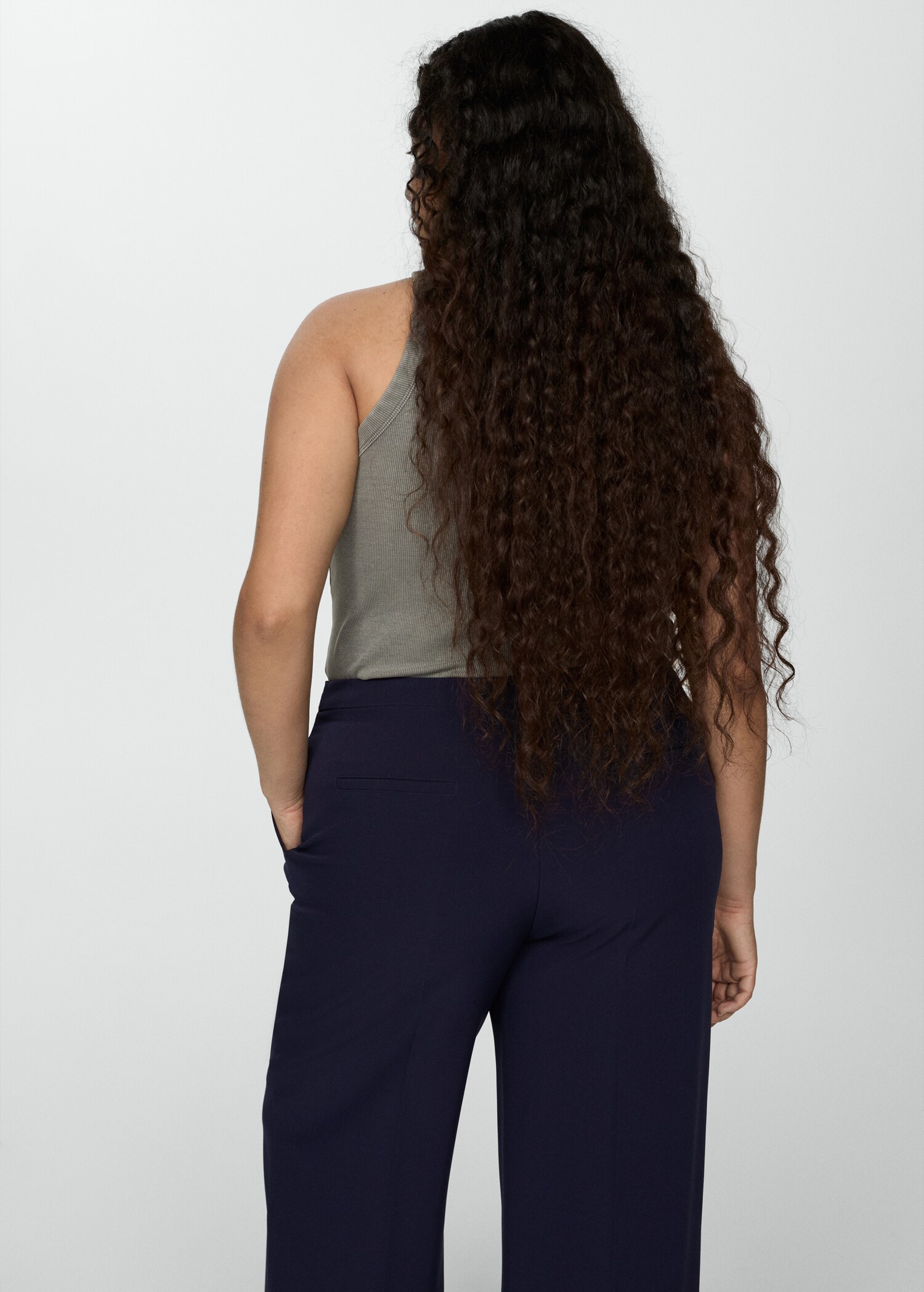 Buttons straight-fit trousers - Details of the article 4