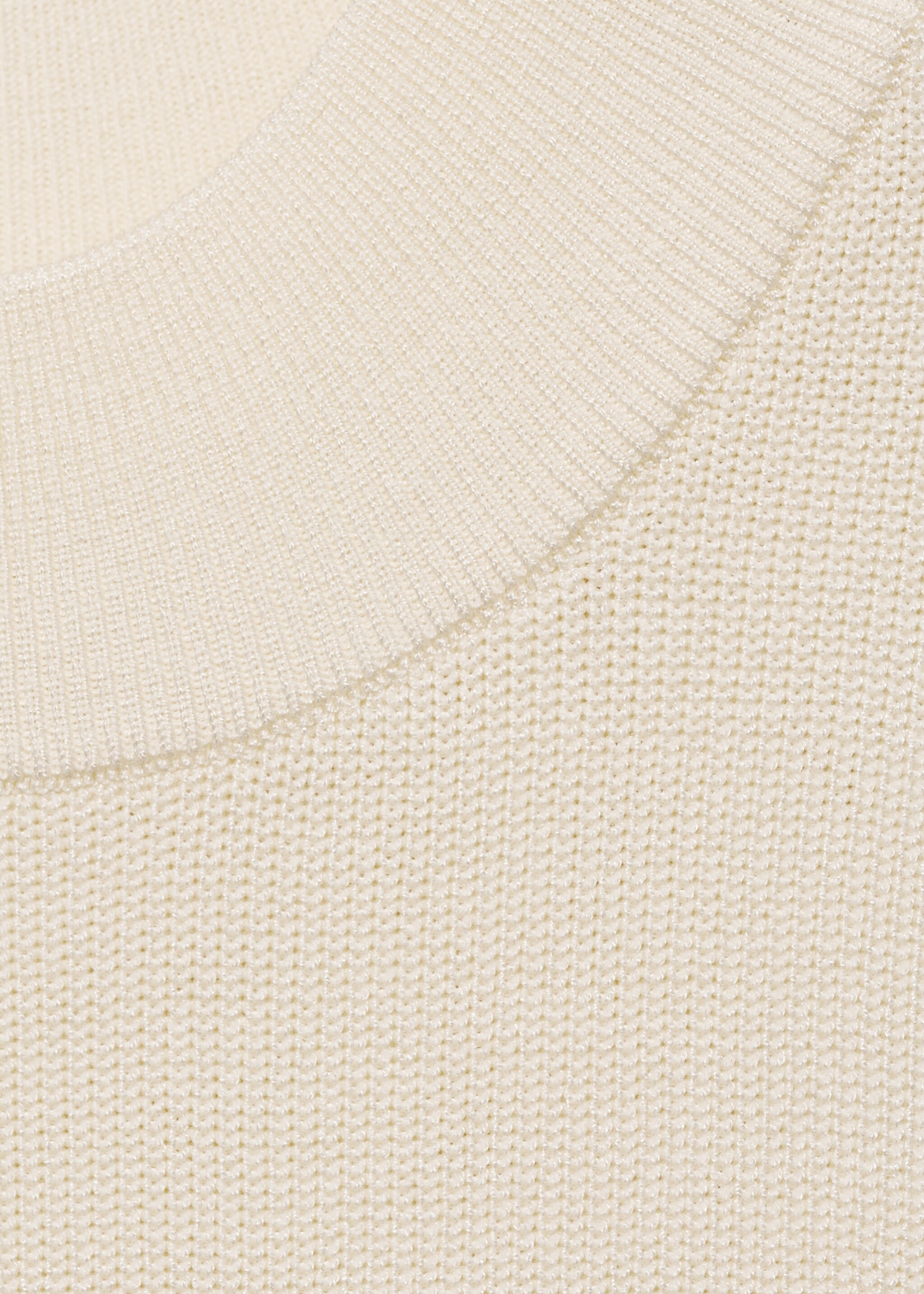 Vestido punto cuello perkins - Detalle del artículo 8, Crudo. Ref: 77084032-00.
