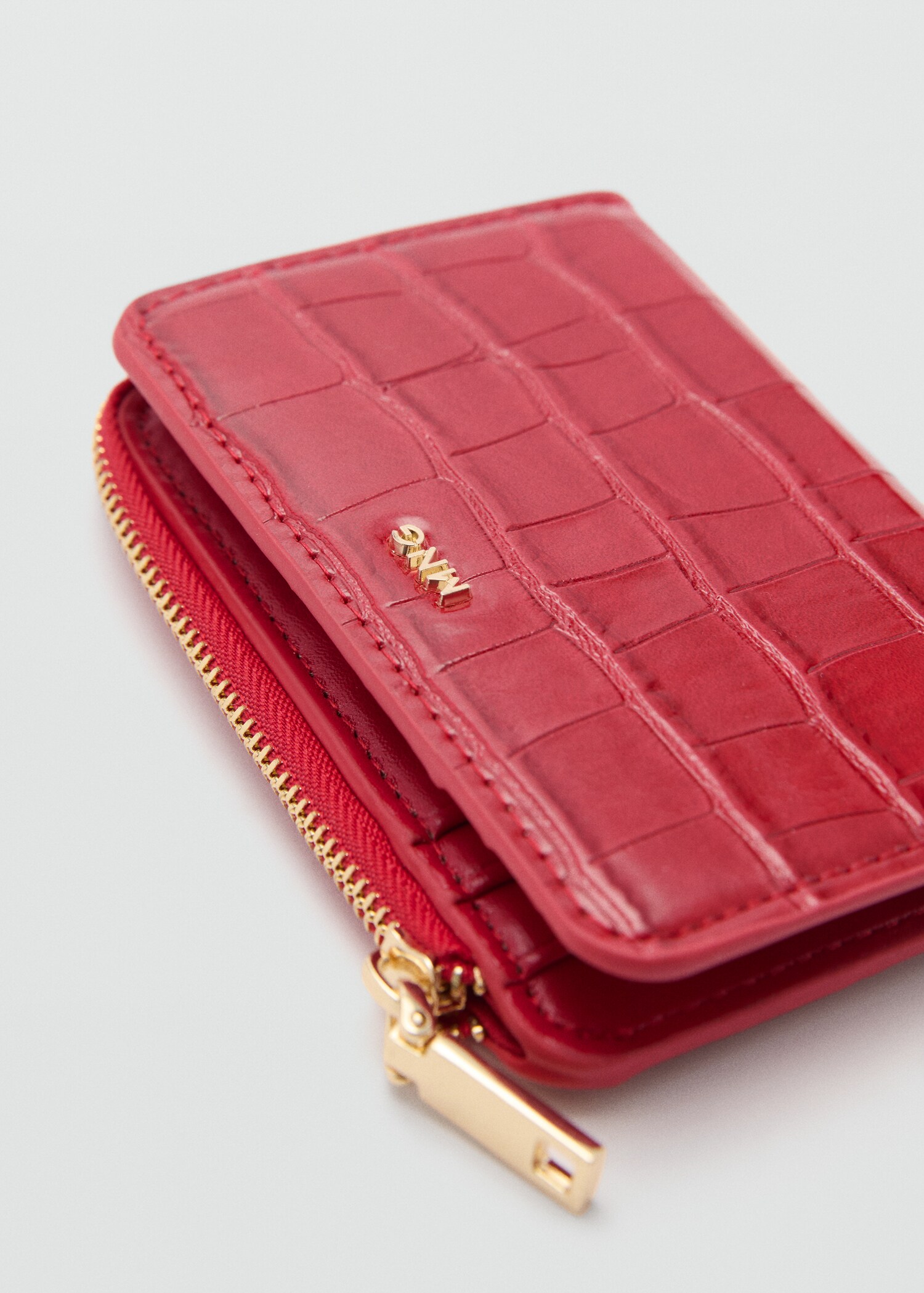 Crocodile-effect wallet - Details of the article 2