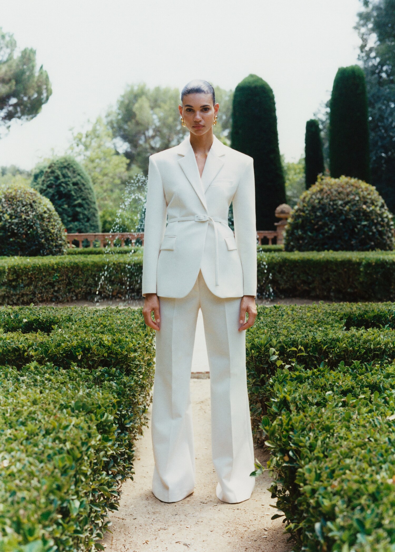 Flared suit trousers - Details of the article 7