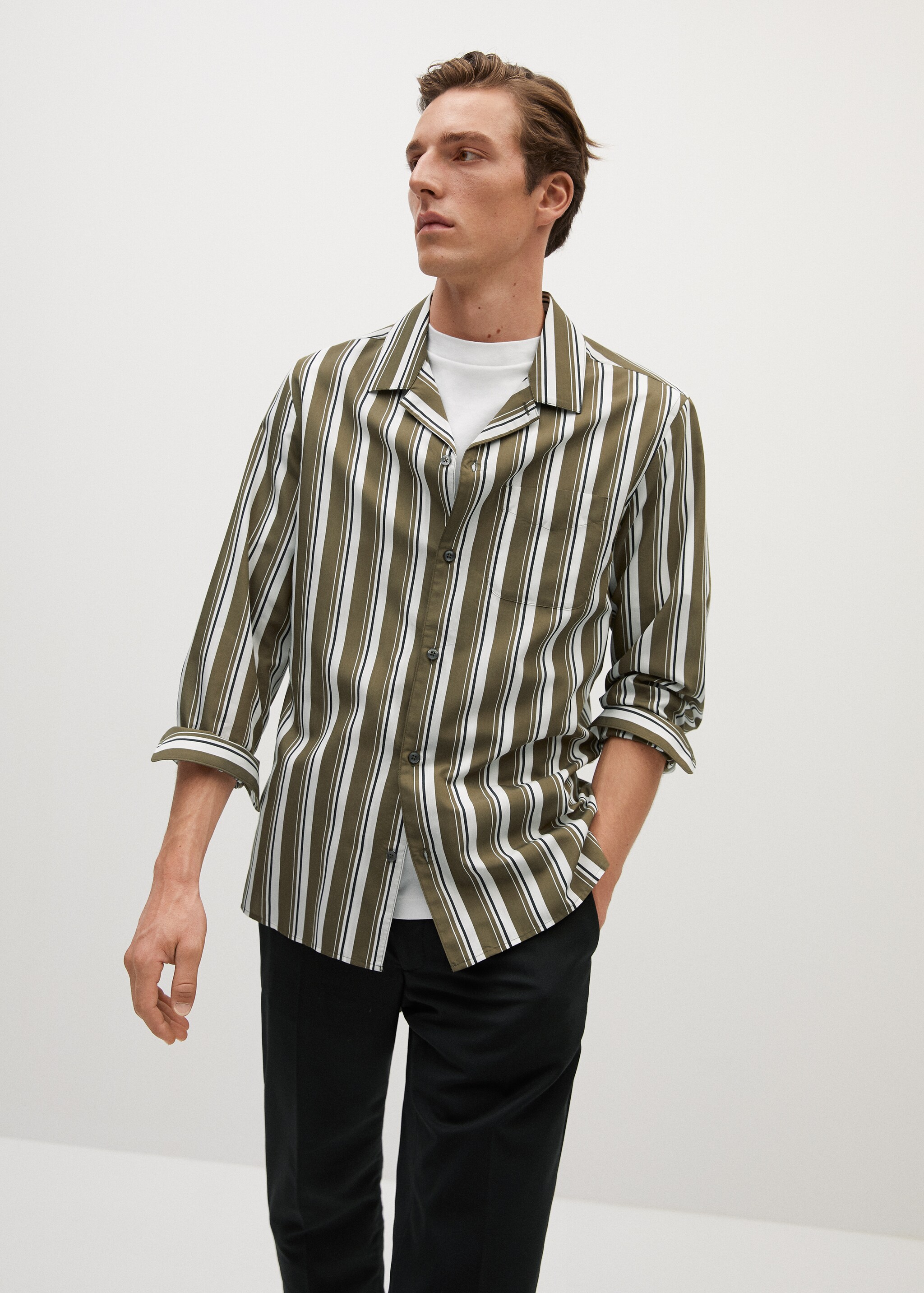 Chaleco traje slim fit tejido strech - Plano medio