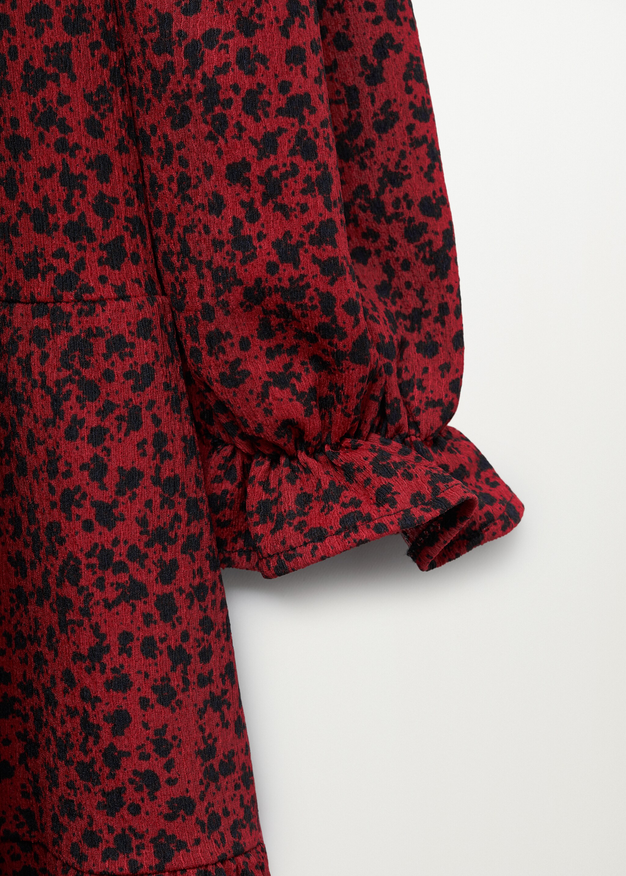 Ruched sleeve dress - Details of the article 8
