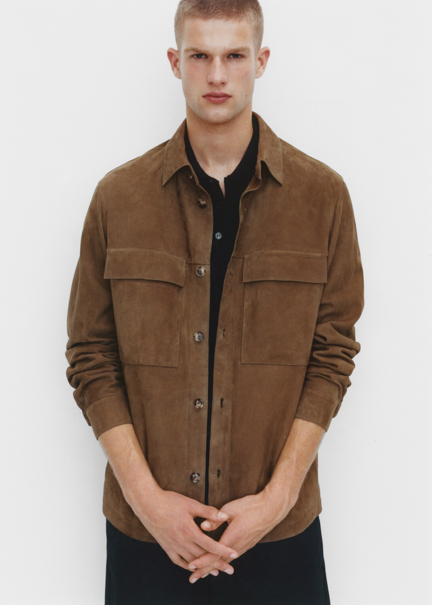 Overshirt aus 100 % Wildleder mit Taschen - Detail des Artikels 5