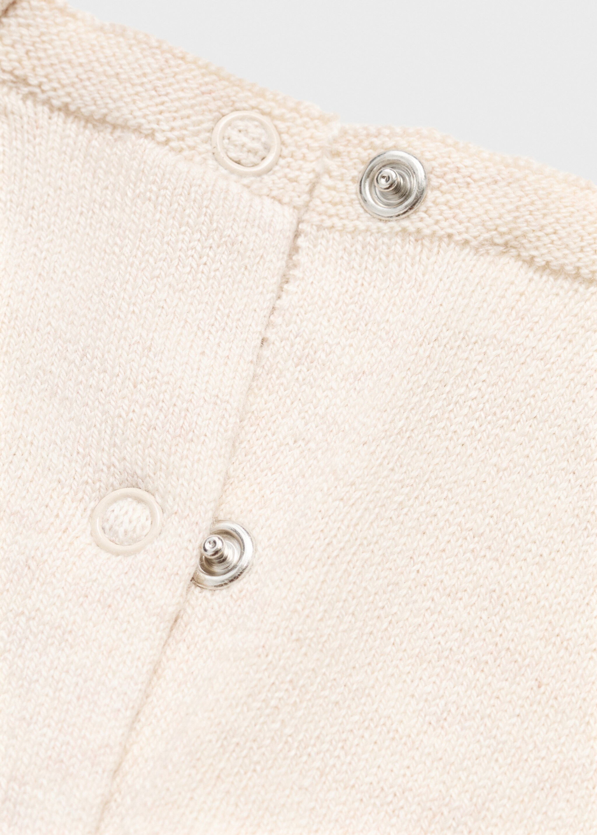 Knit sweater - Details of the article 0, Sand. Ref: 77084449-00.