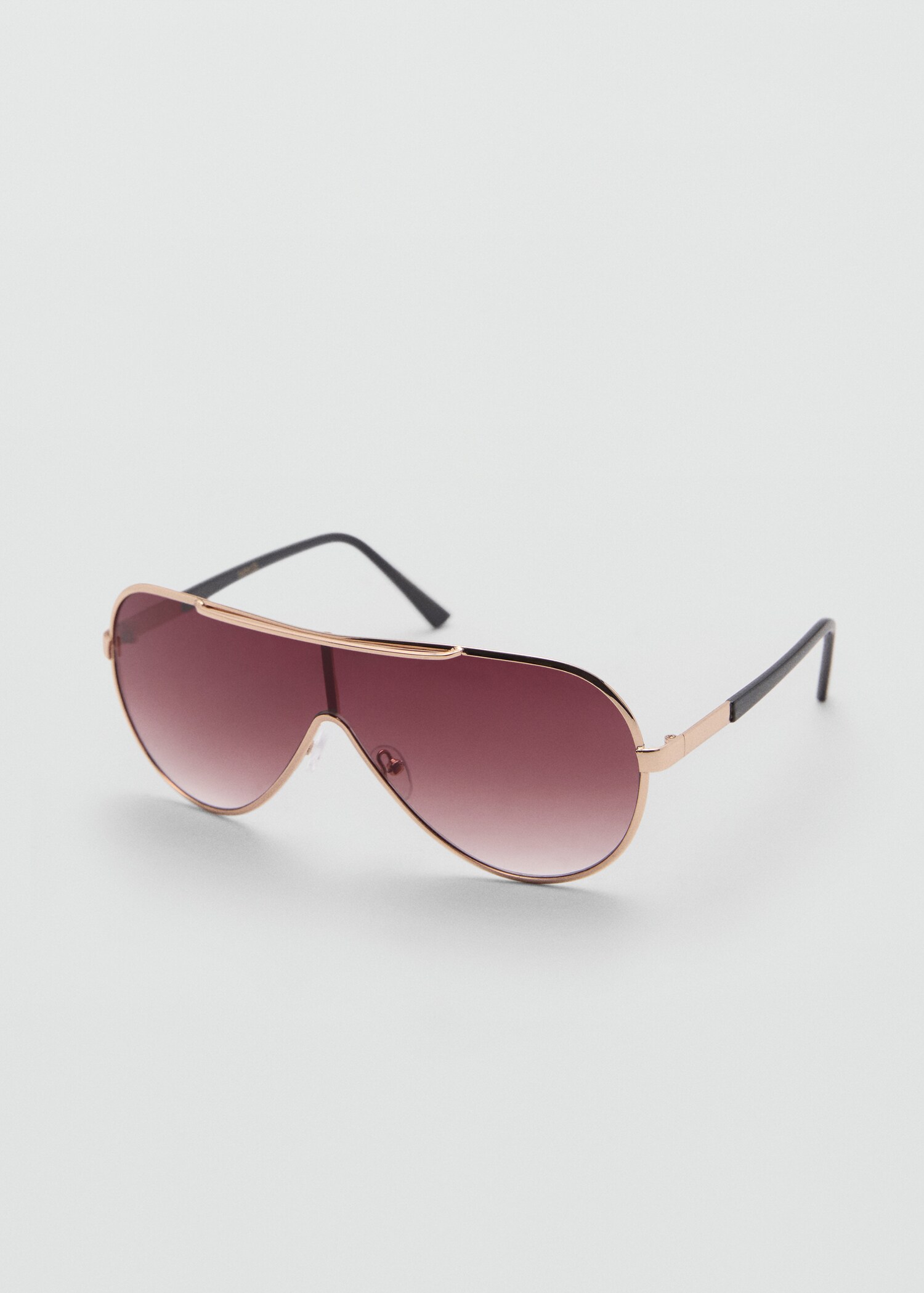 Gafas de sol pantalla - Plano medio