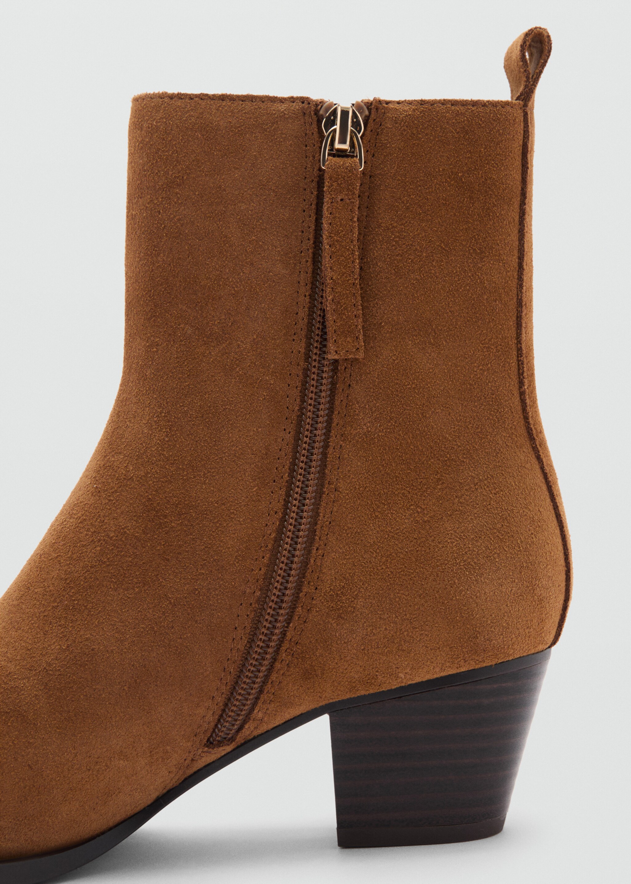 Heel suede ankle boot - Details of the article 1, Medium Brown. Ref: 77084761-00.