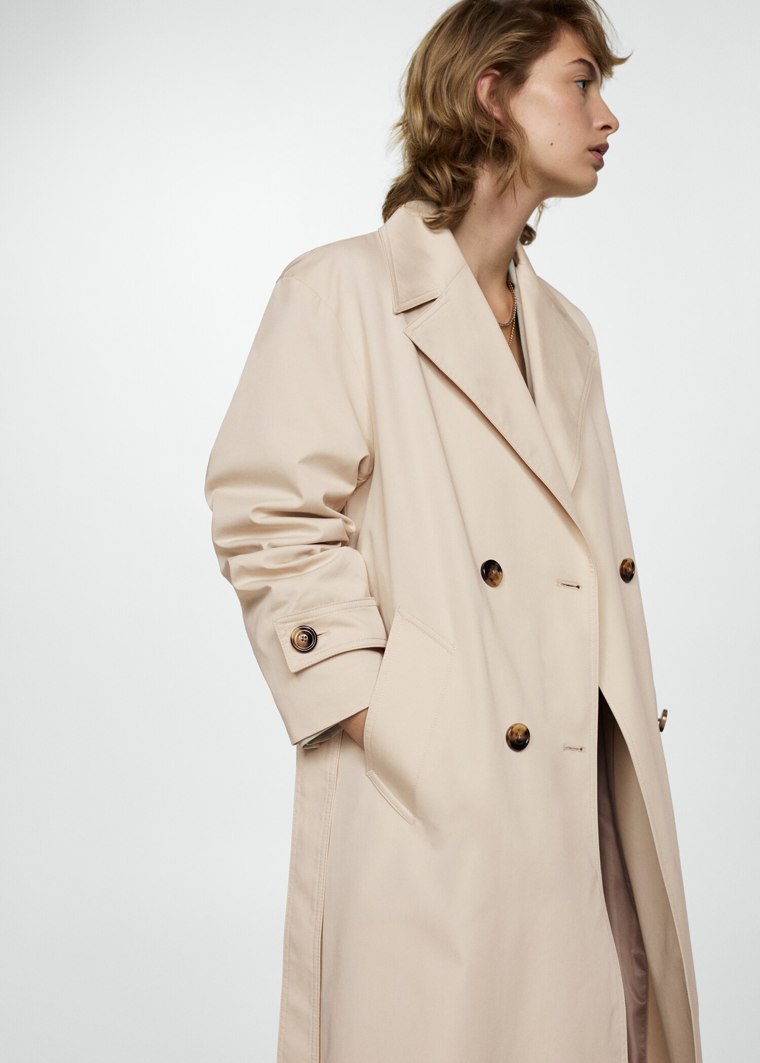 Langer zweireihiger Trenchcoat - Mittlere Ansicht