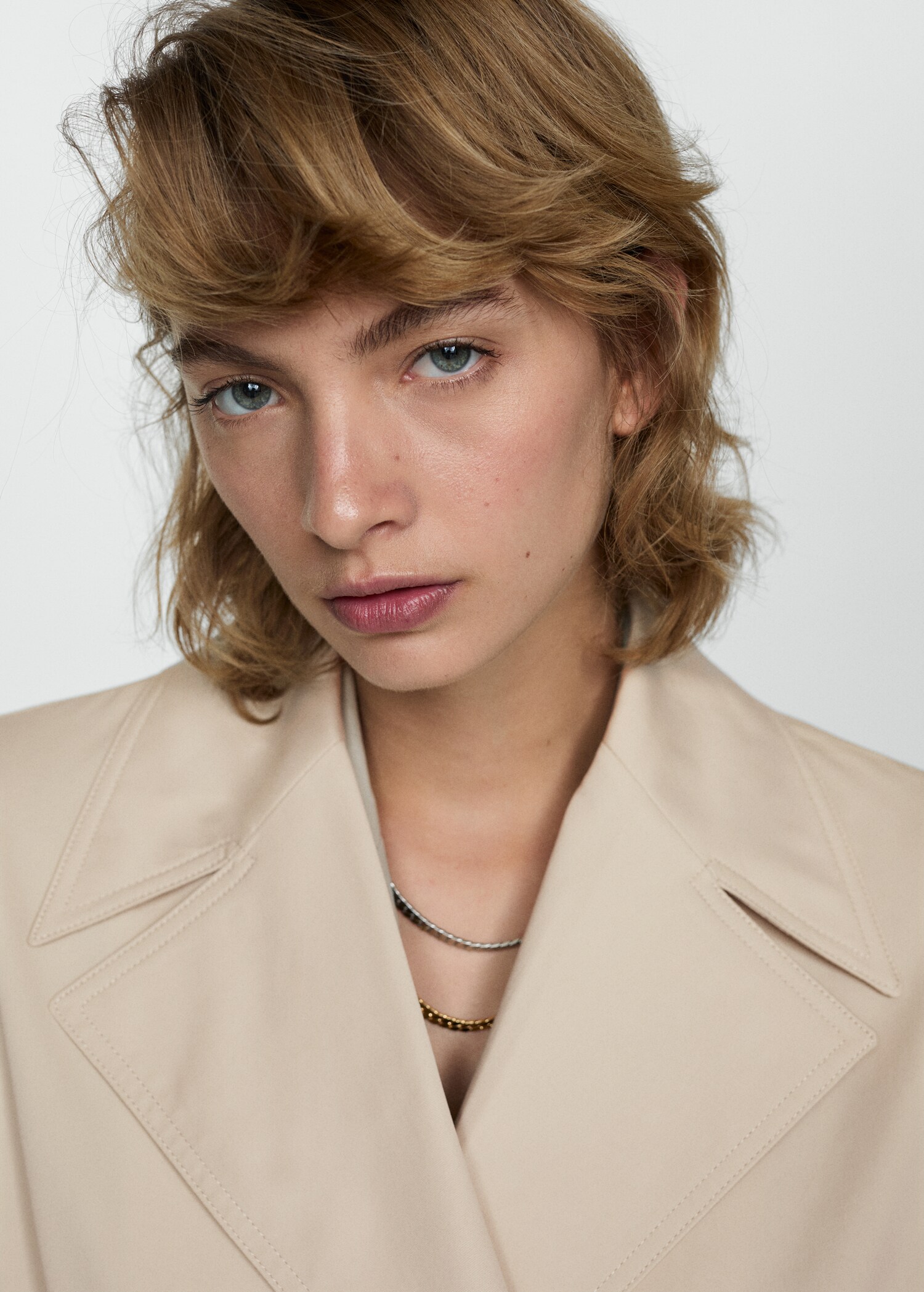Langer zweireihiger Trenchcoat - Detail des Artikels 1