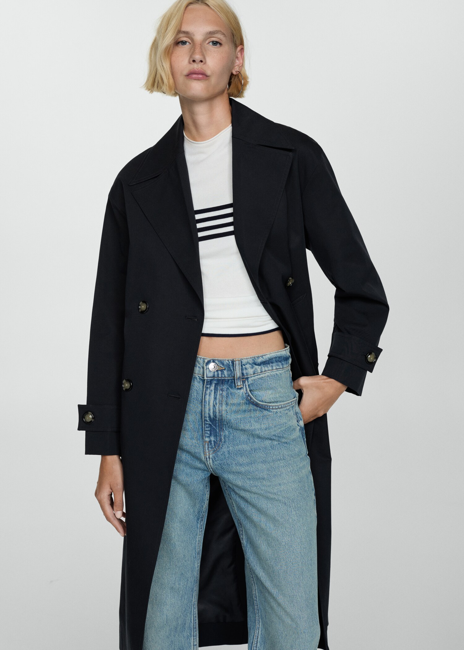 Langer zweireihiger Trenchcoat - Mittlere Ansicht