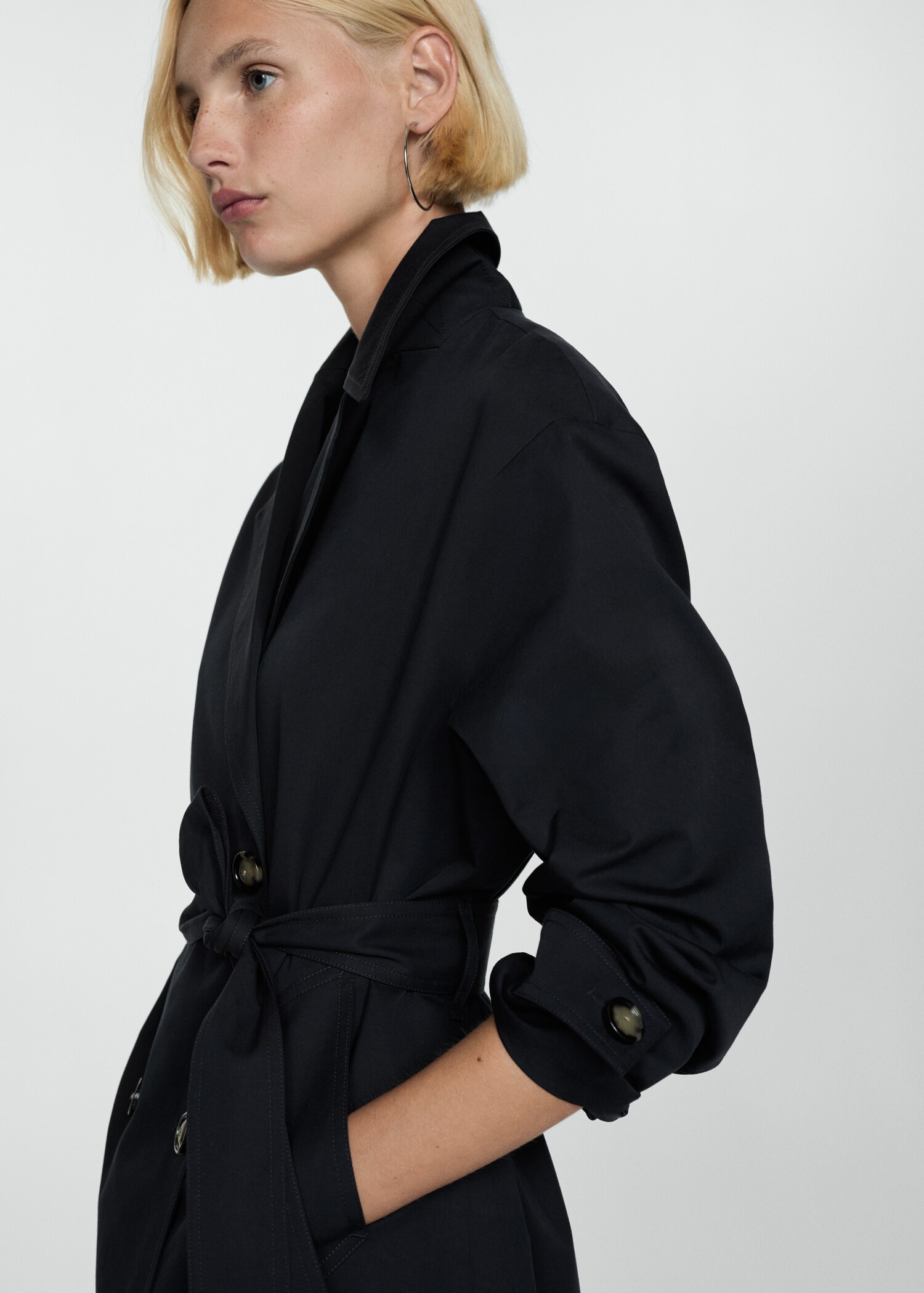 Langer zweireihiger Trenchcoat - Detail des Artikels 1