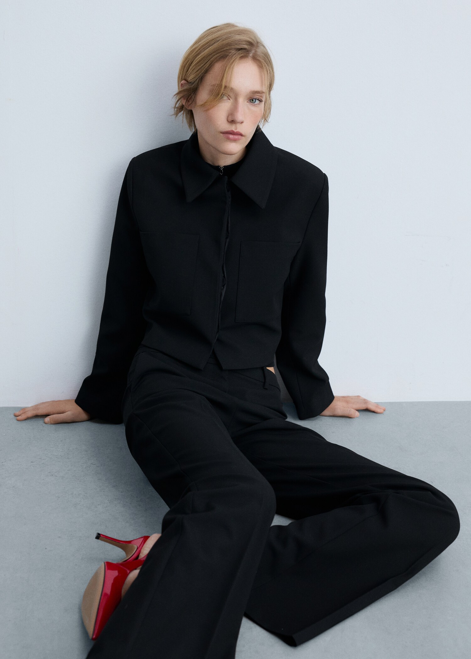 High-waist flared trousers - Details of the article 1