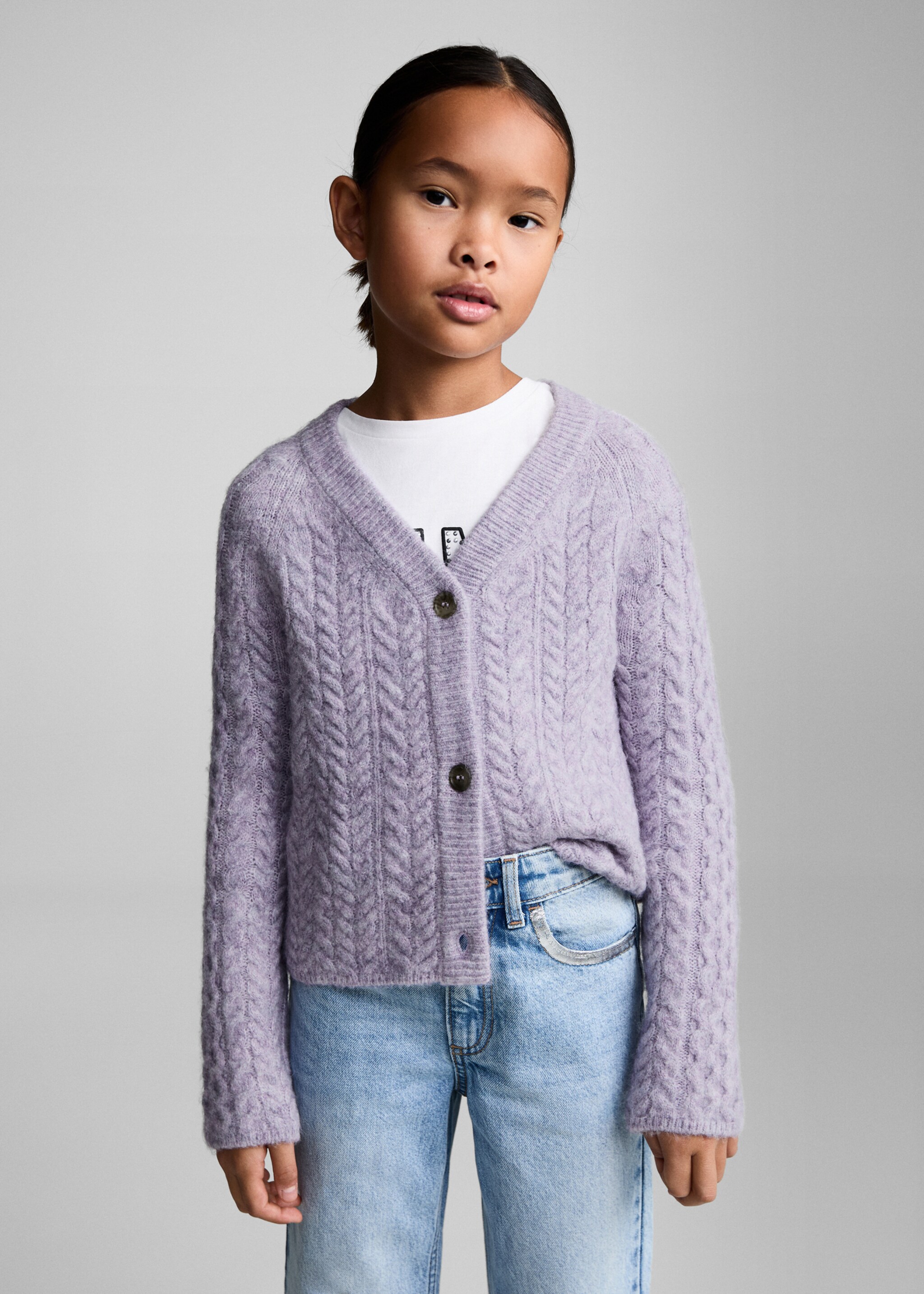 Cardigan mit Zopfmuster - Mittlere Ansicht, Lavendell. Ref: 77084784-00.