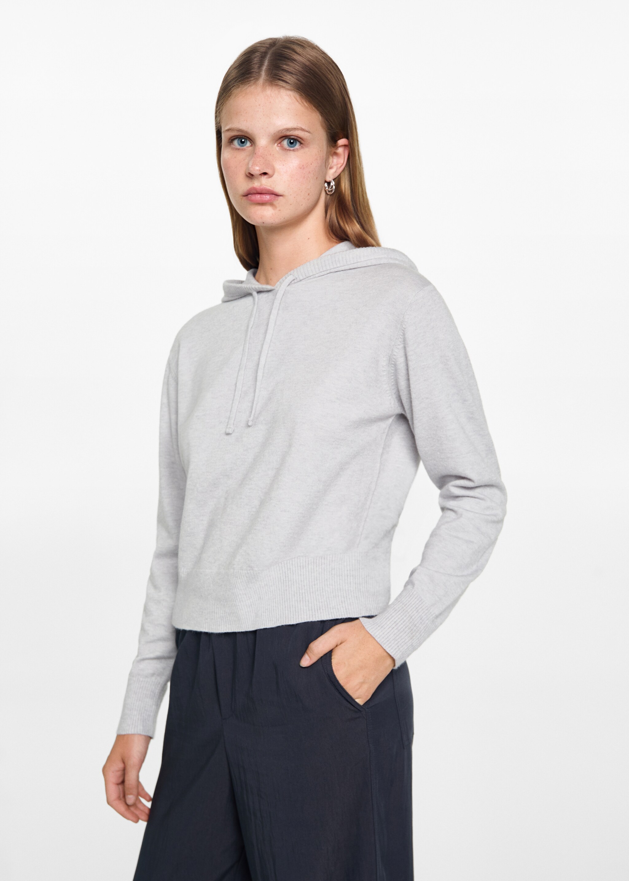 Hooded knit sweater - Medium plane, Grey. Ref: 77084785-00.