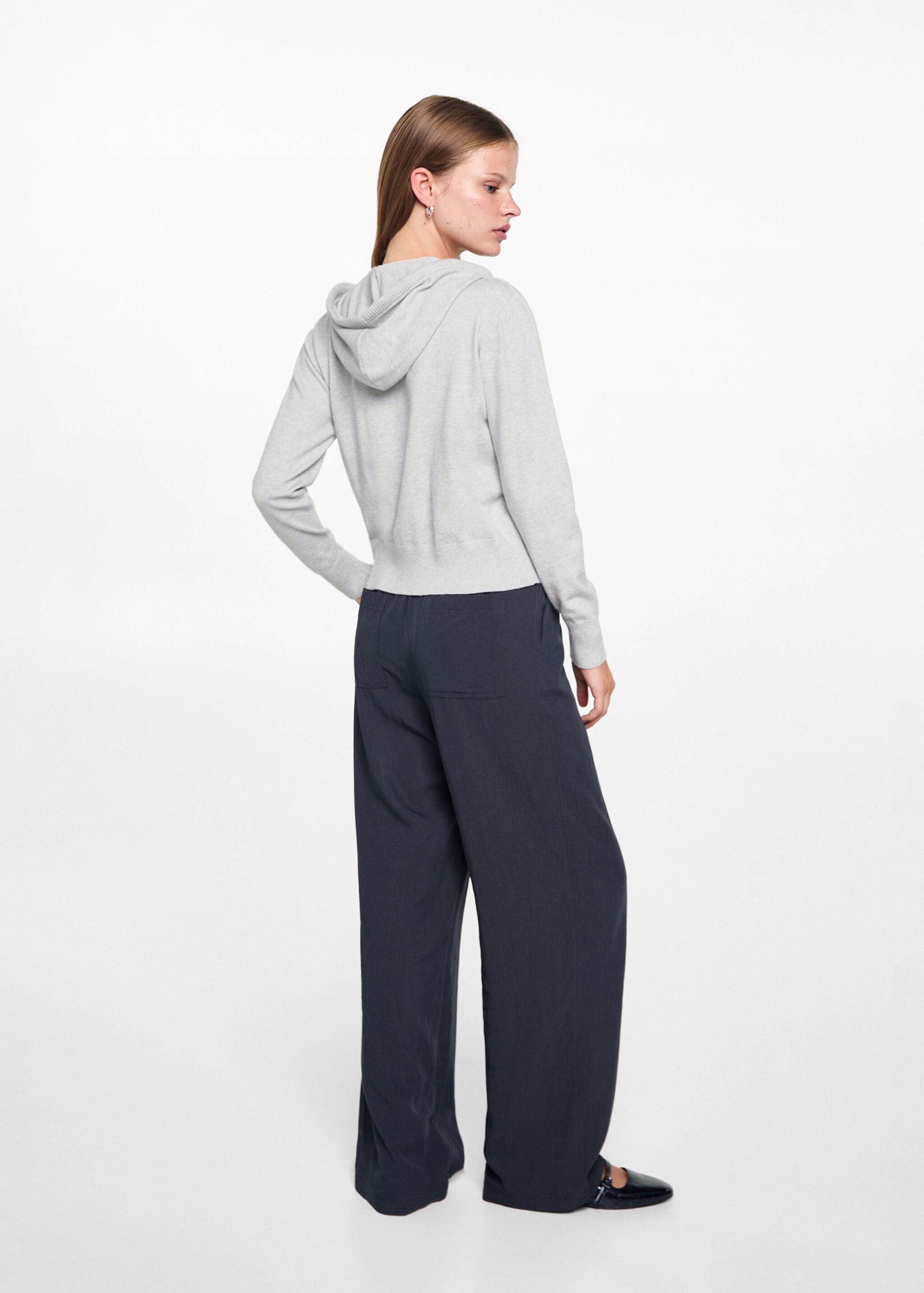 Hooded knit sweater - Reverse of the article, Grey. Ref: 77084785-00.