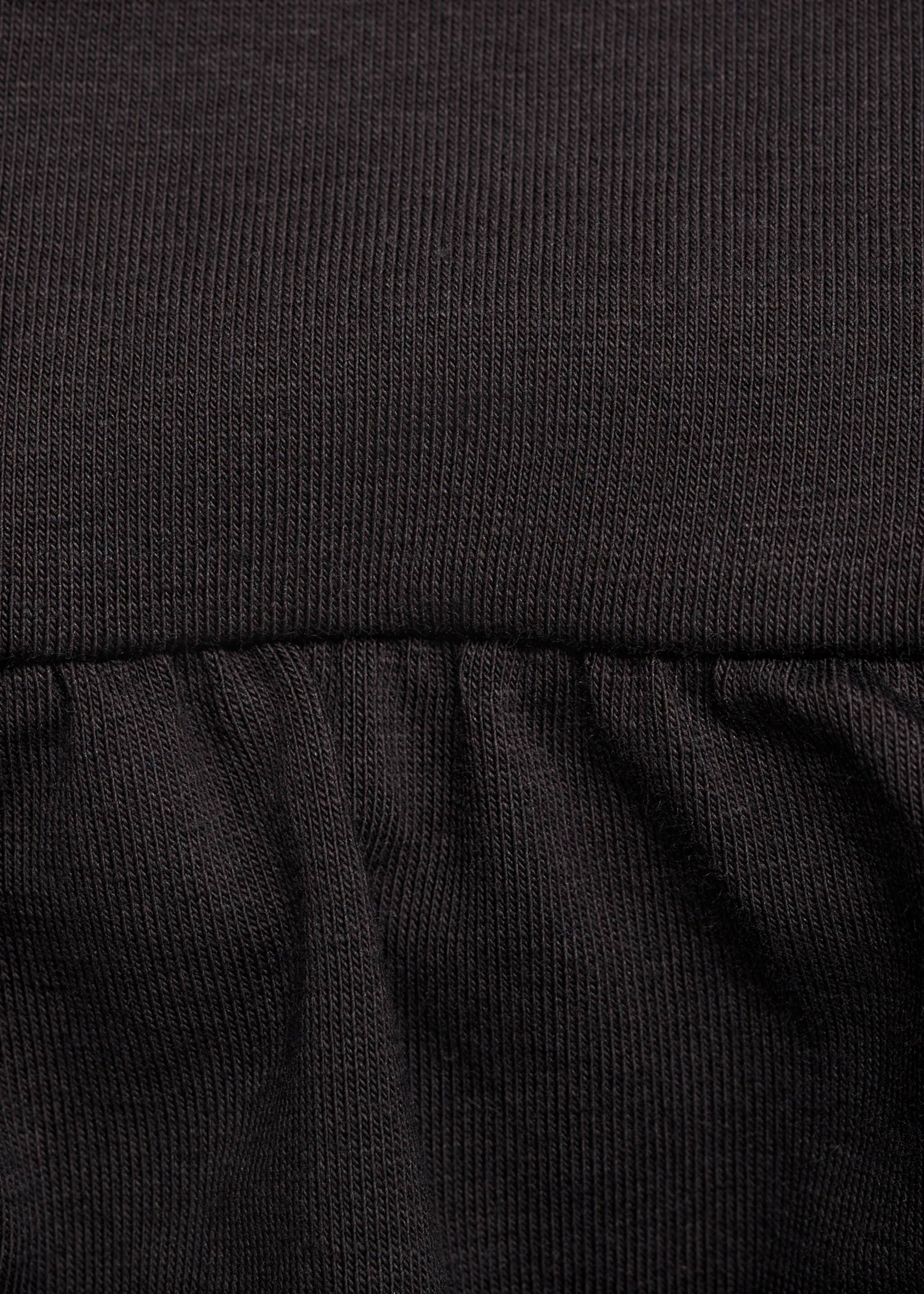 Faldilla volants - Detall de l'article 0, Gris antracita. Ref: 77085153-00.