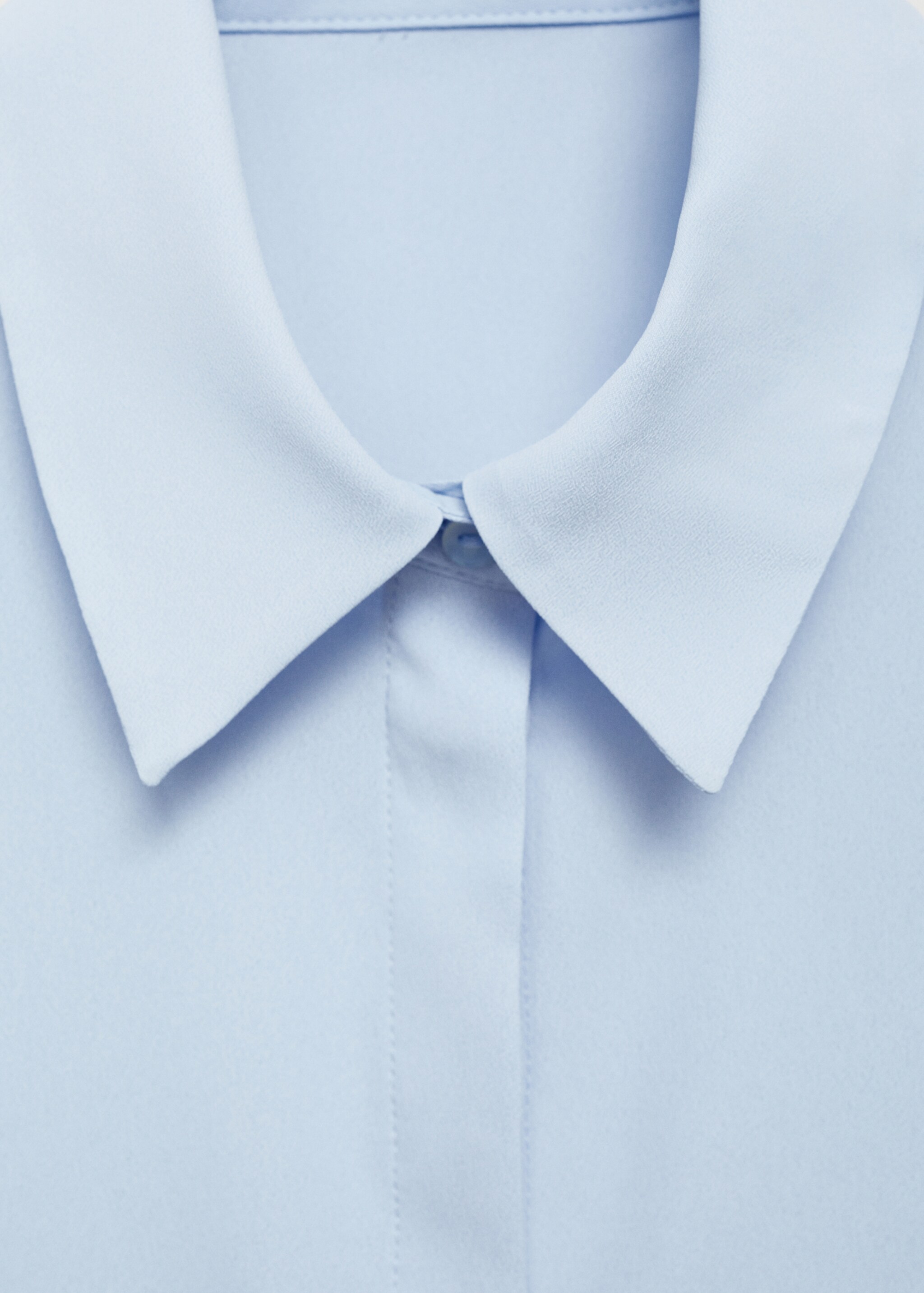 Camisa manga larga fluida - Detalle del artículo 8, Azul celeste. Ref: 77085628-00.