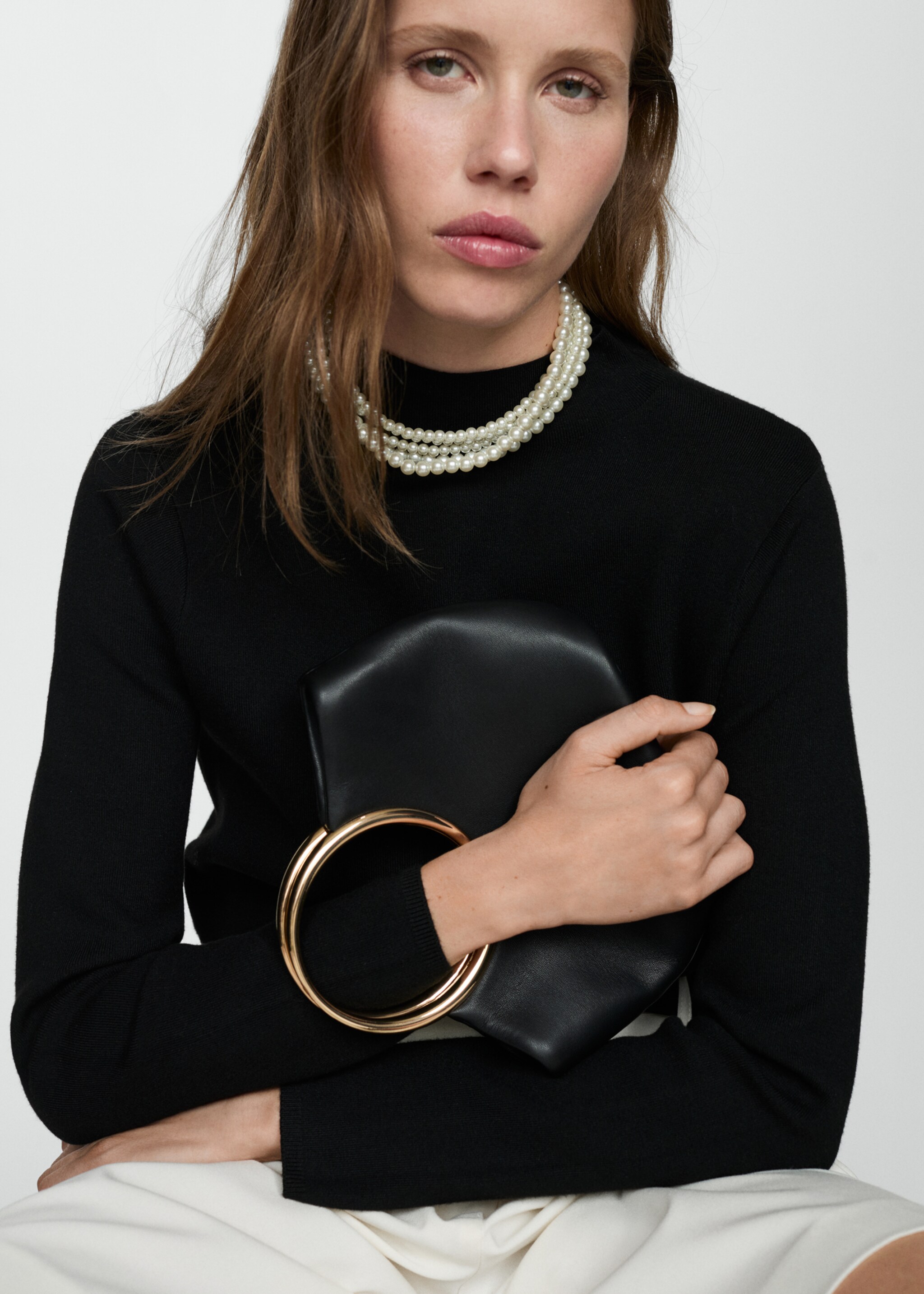 Perkins-neck sweater - Details of the article 2, Black. Ref: 77085636-00.