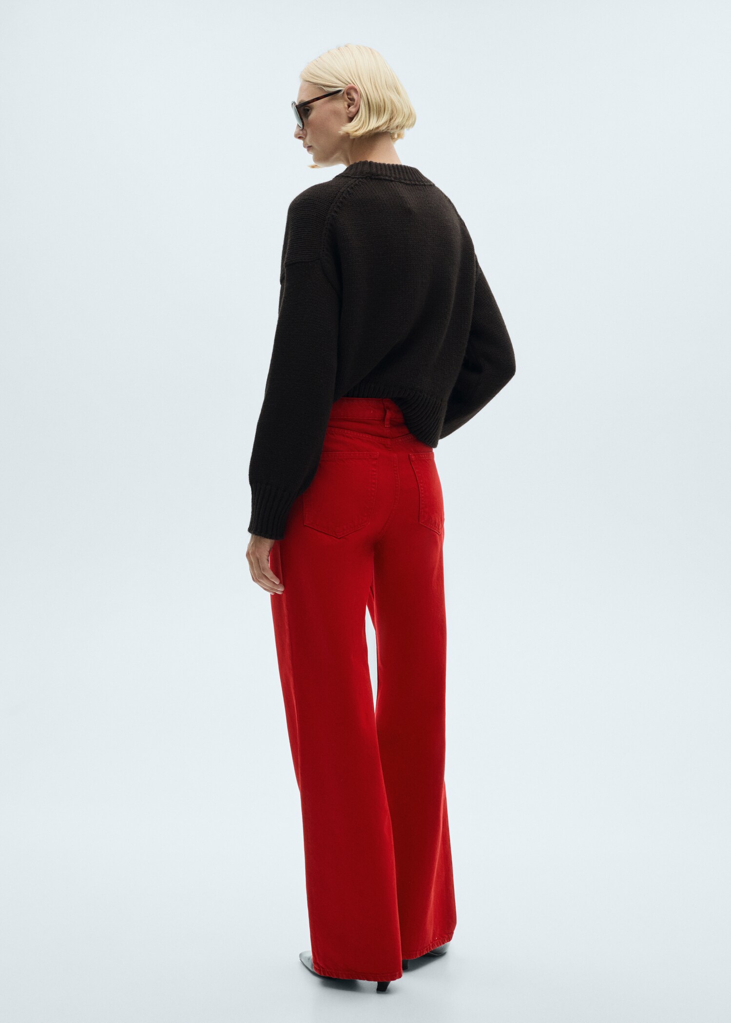 High waist straight jeans - Reverse of the article