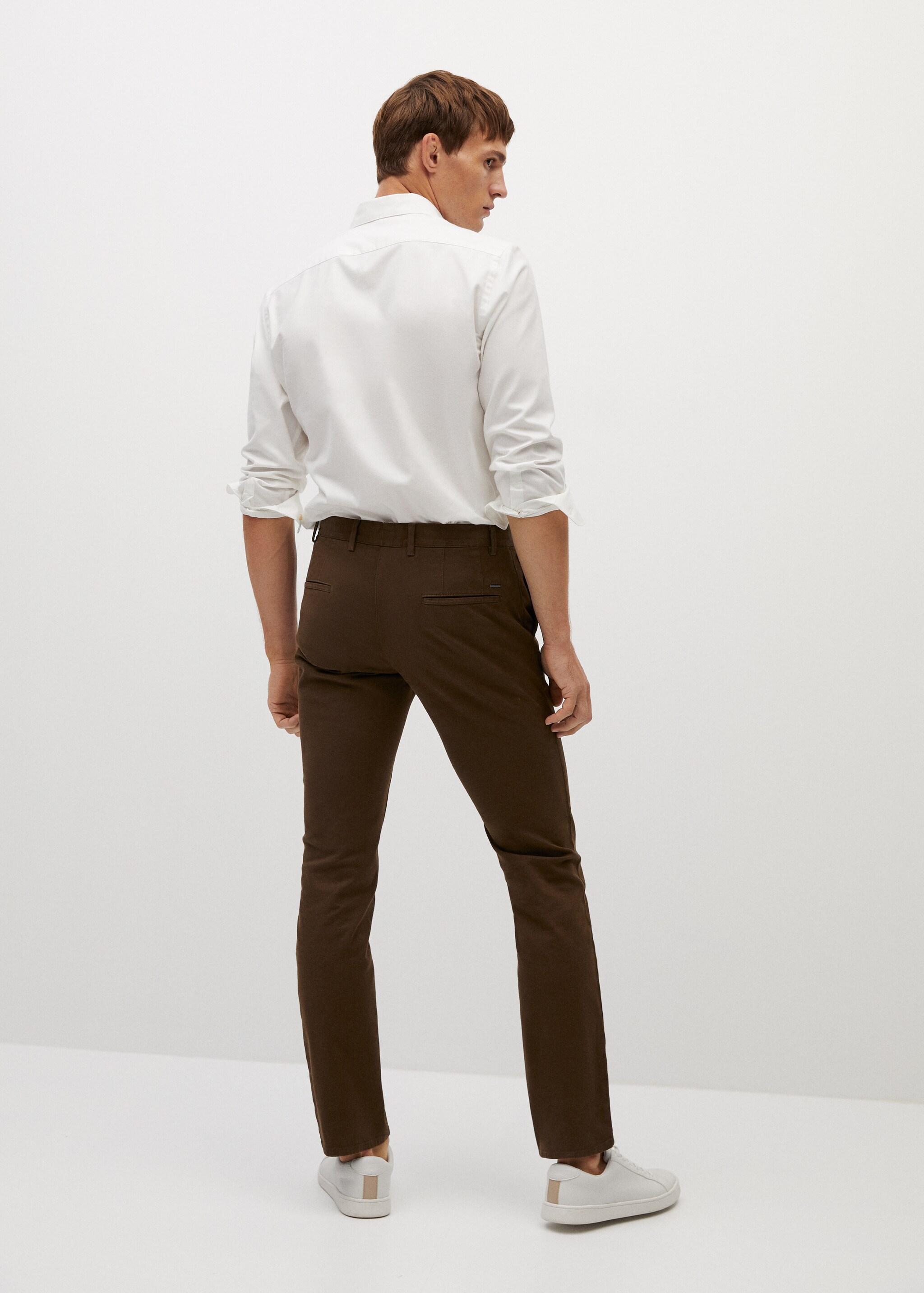 Pantalón chino slim fit premium - Reverso del artículo