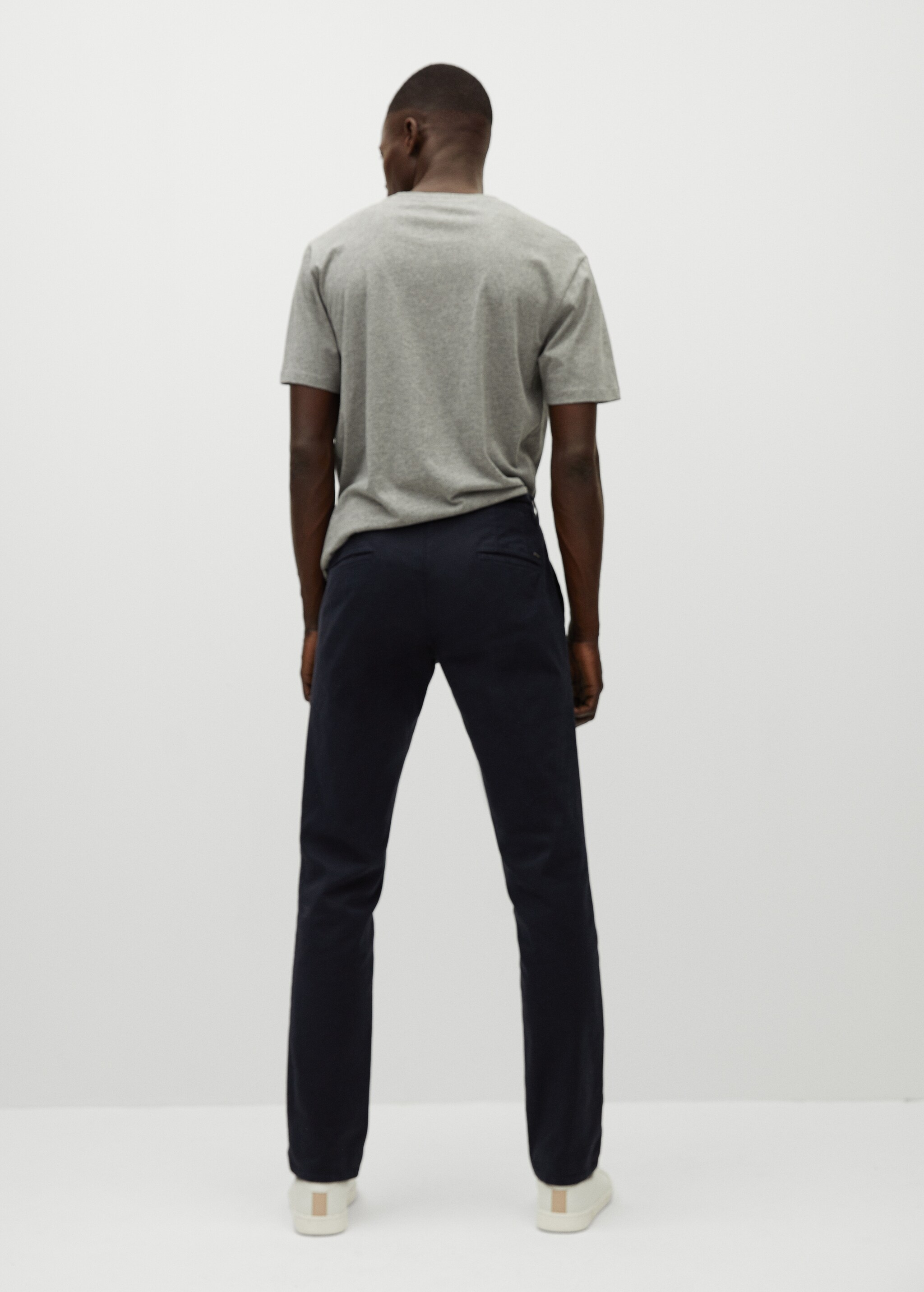 Pantalón chino slim fit premium - Reverso del artículo