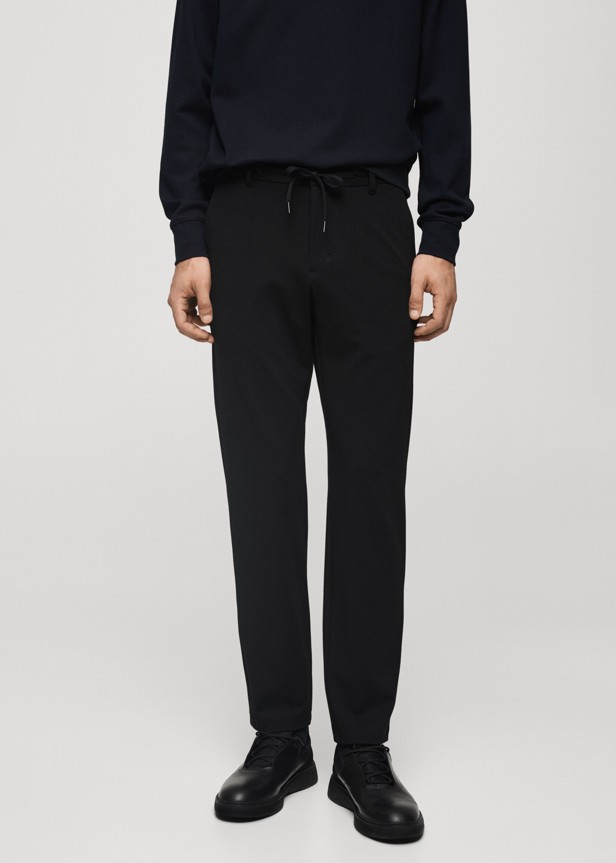 Pantalón slim fit comfort stretch cordón - Plano medio, Negro. Ref: 77085961-00.