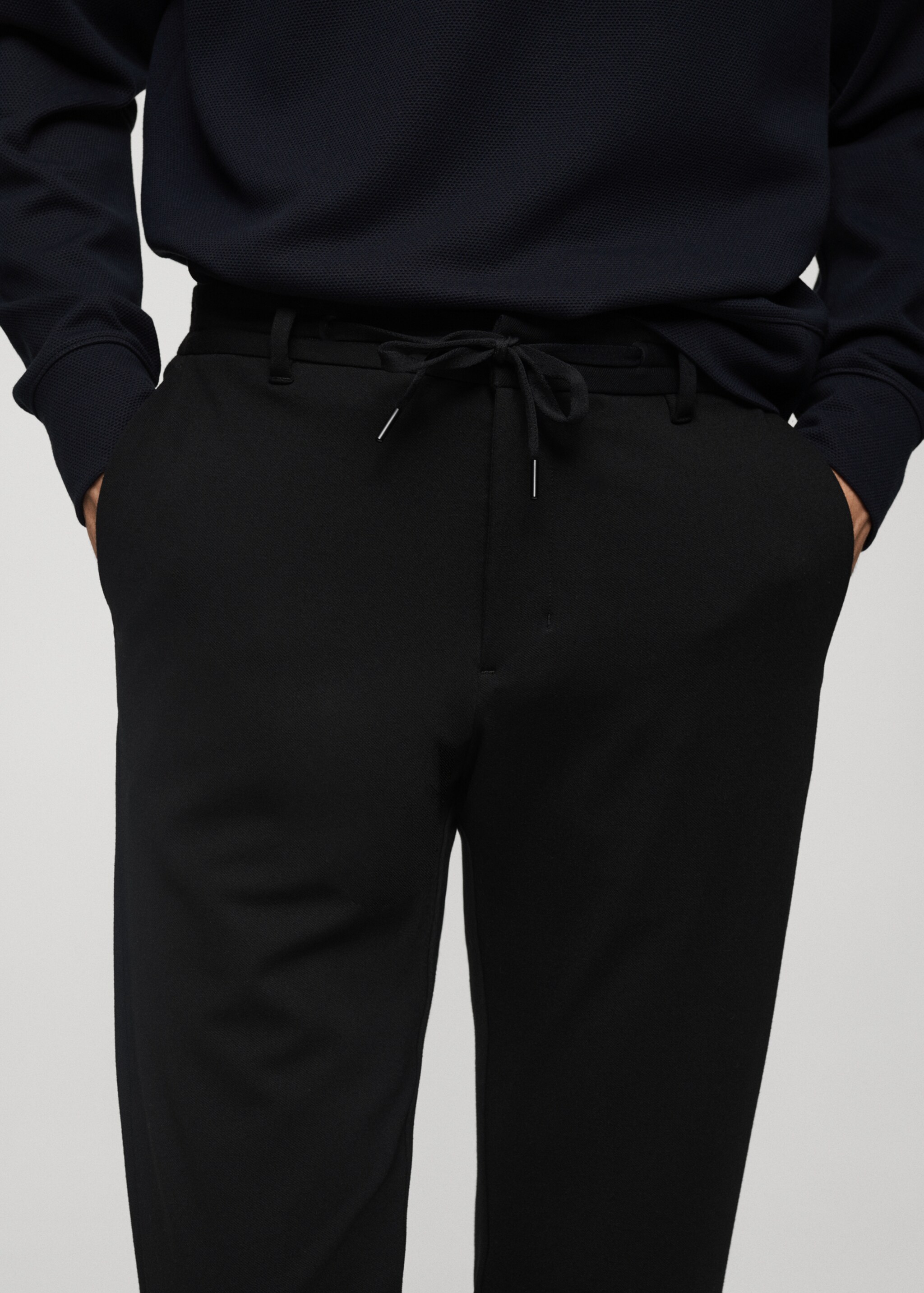 Pantalón slim fit comfort stretch cordón - Detalle del artículo 1, Negro. Ref: 77085961-00.