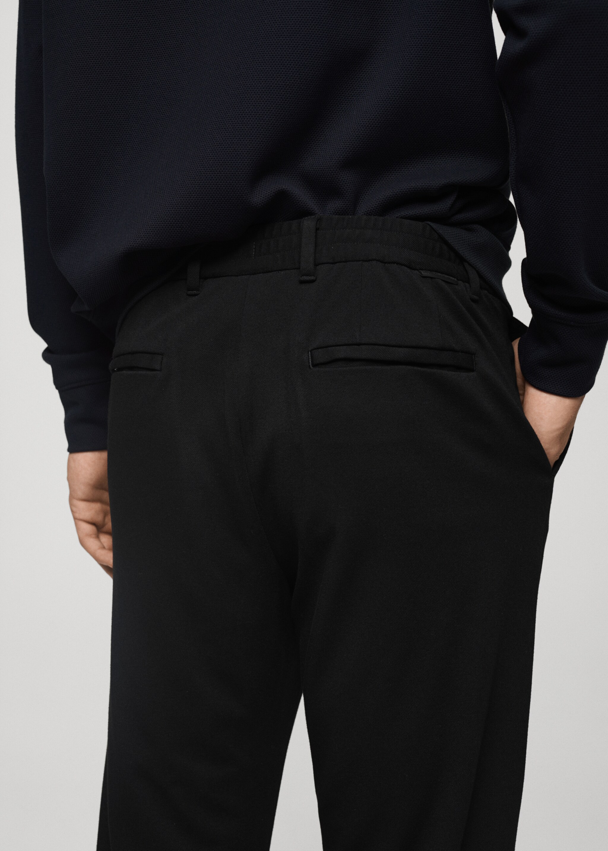 Pantalón slim fit comfort stretch cordón - Detalle del artículo 6, Negro. Ref: 77085961-00.