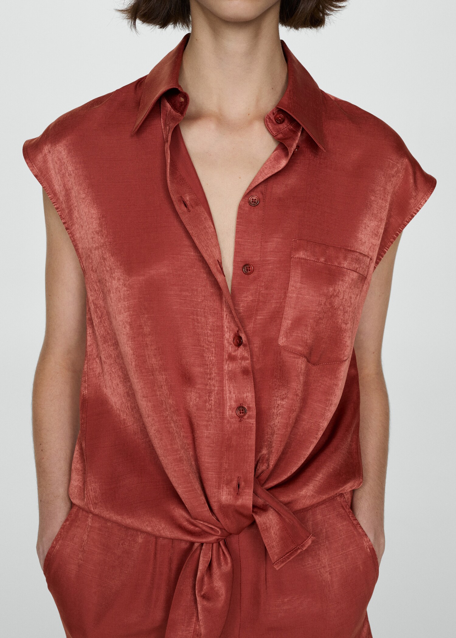 Satin shirt with bow - Plan moyen