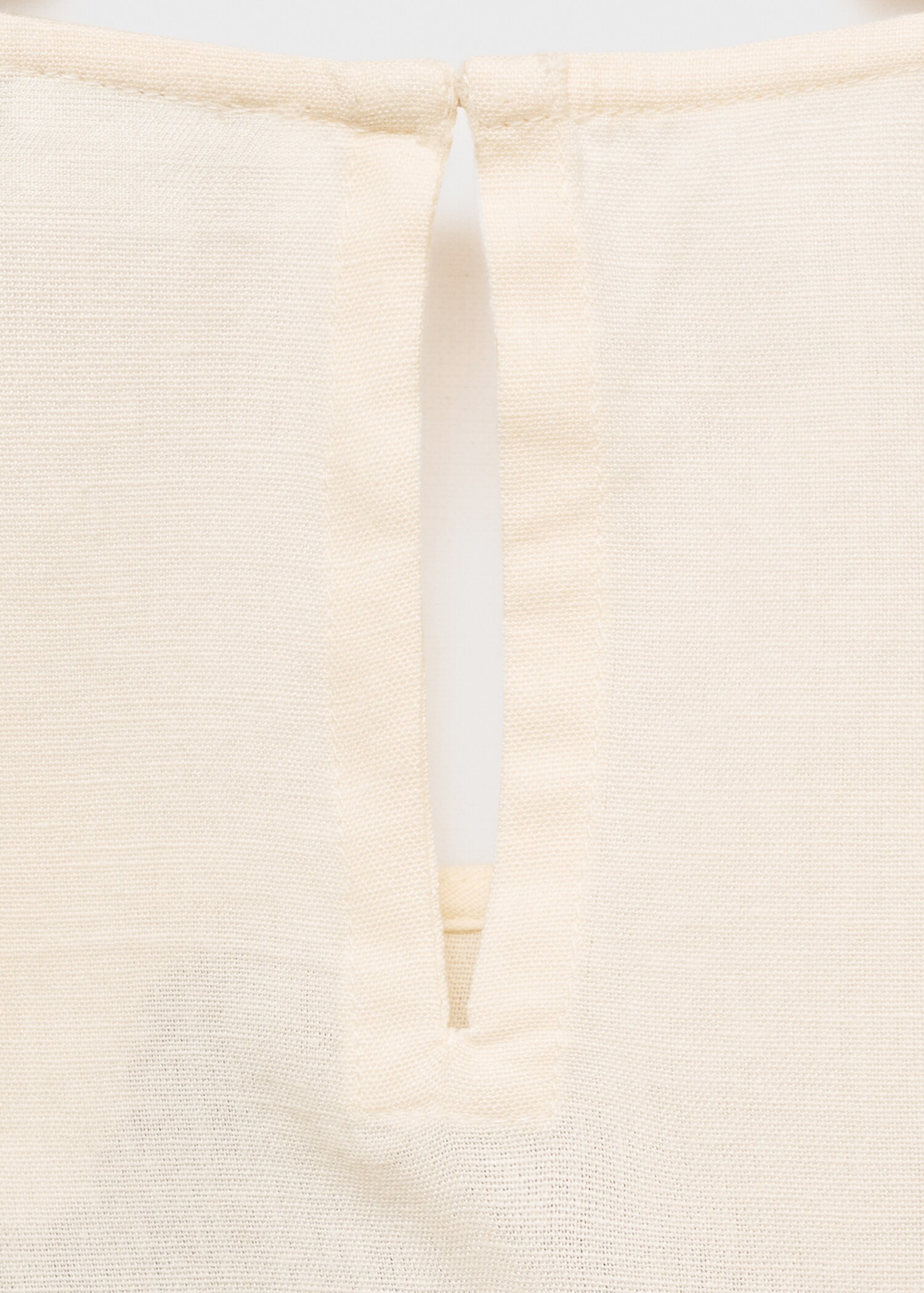 Embroidered crop top - Details of the article 0